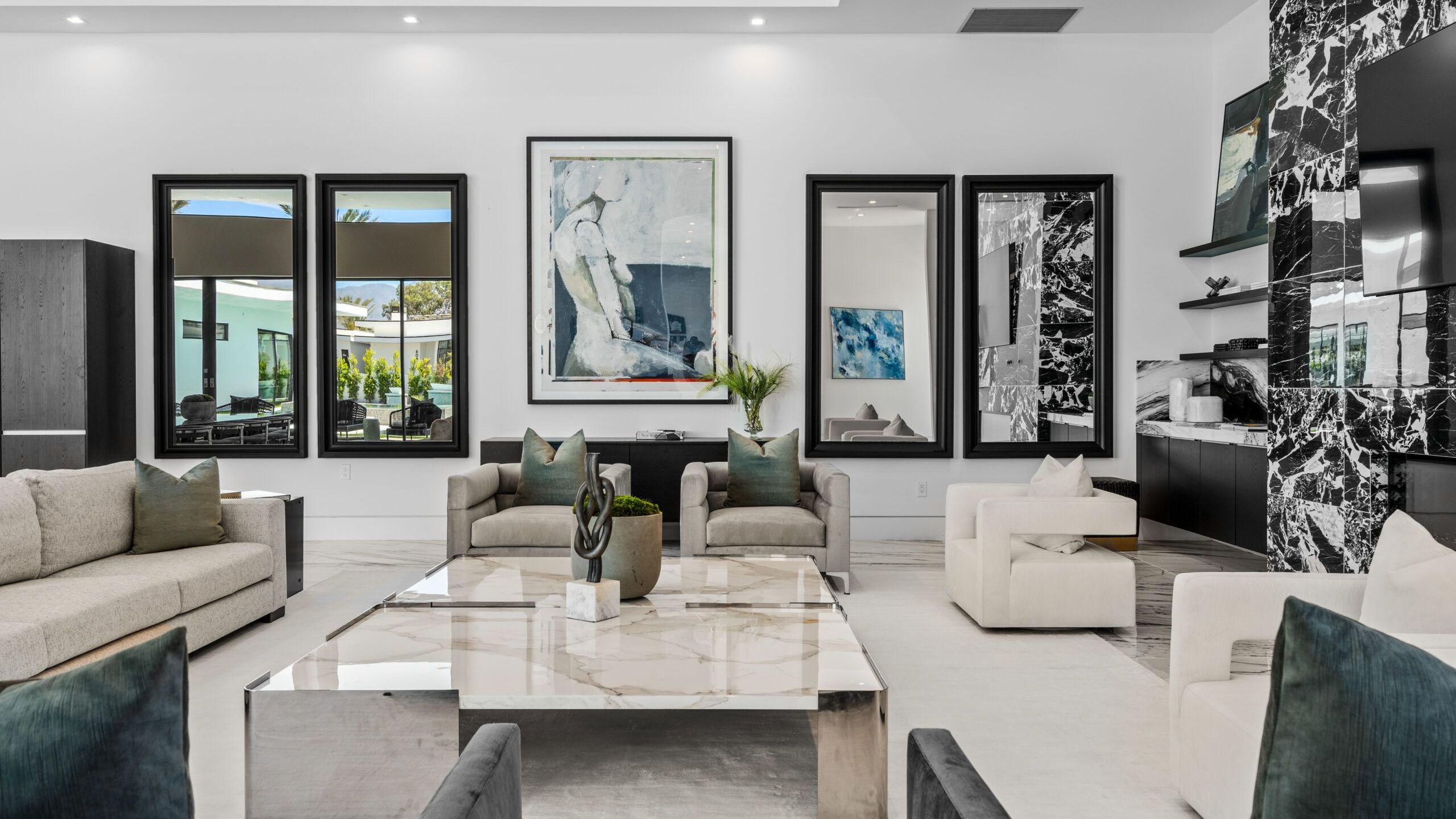 Sleeps 20 | Pool, Hot Tub, & Pickleball Stay in Indio | Bravo Villa #9 | Photo 12