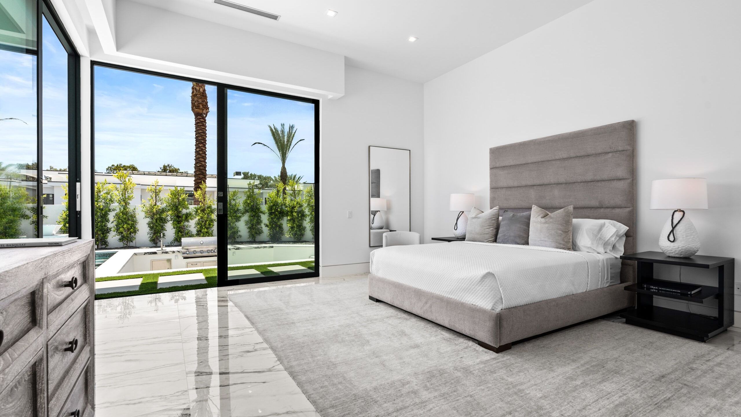 Sleeps 20 | Pool, Hot Tub, & Pickleball Stay in Indio | Bravo Villa #9 | Photo 26