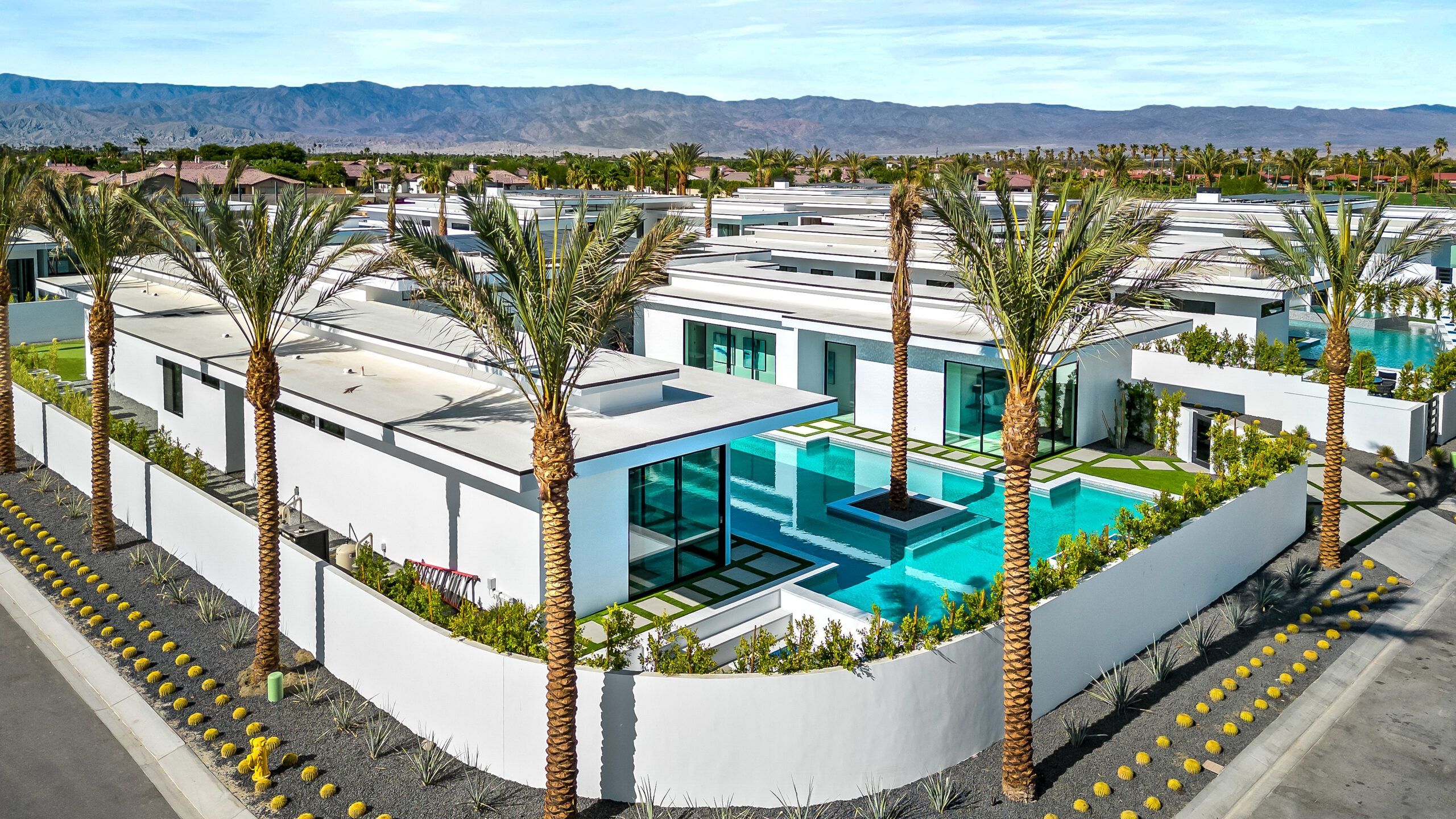 Sleeps 20 | Pool, Hot Tub, & Pickleball Stay in Indio | Bravo Villa #9 | Photo 58