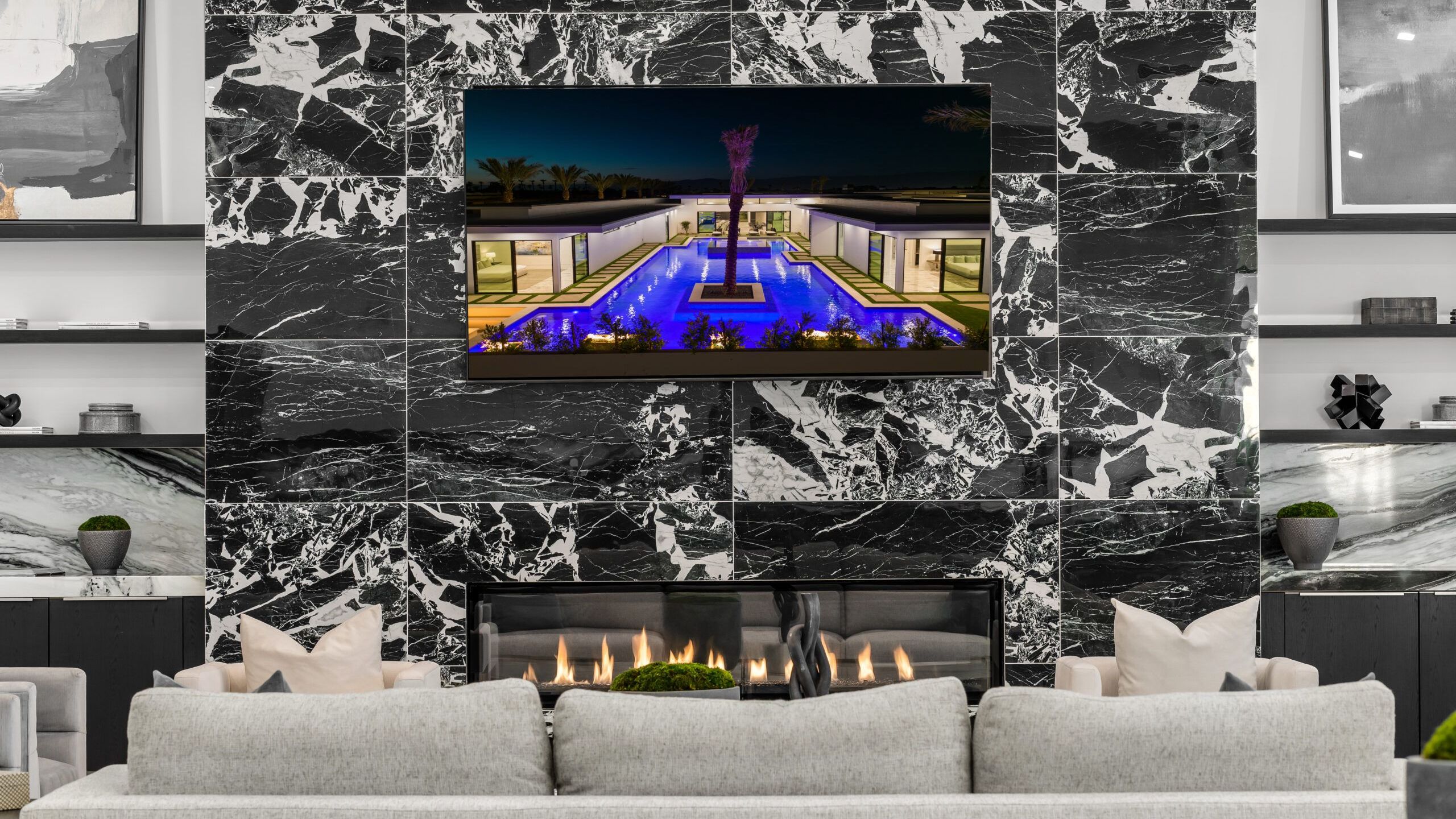 Sleeps 20 | Pool, Hot Tub, & Pickleball Stay in Indio | Bravo Villa #9 | Photo 14