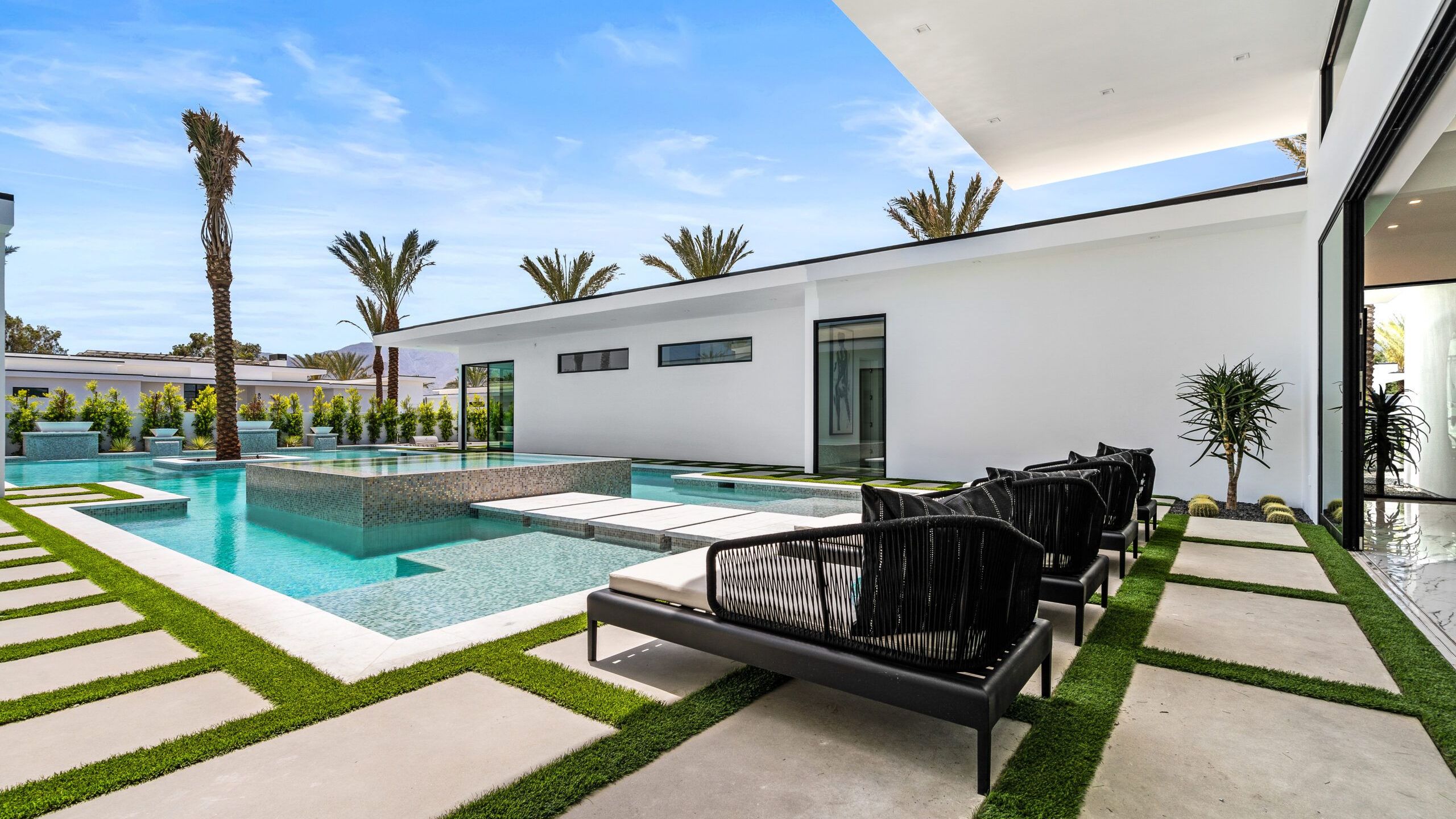 Sleeps 20 | Pool, Hot Tub, & Pickleball Stay in Indio | Bravo Villa #9 | Photo 62