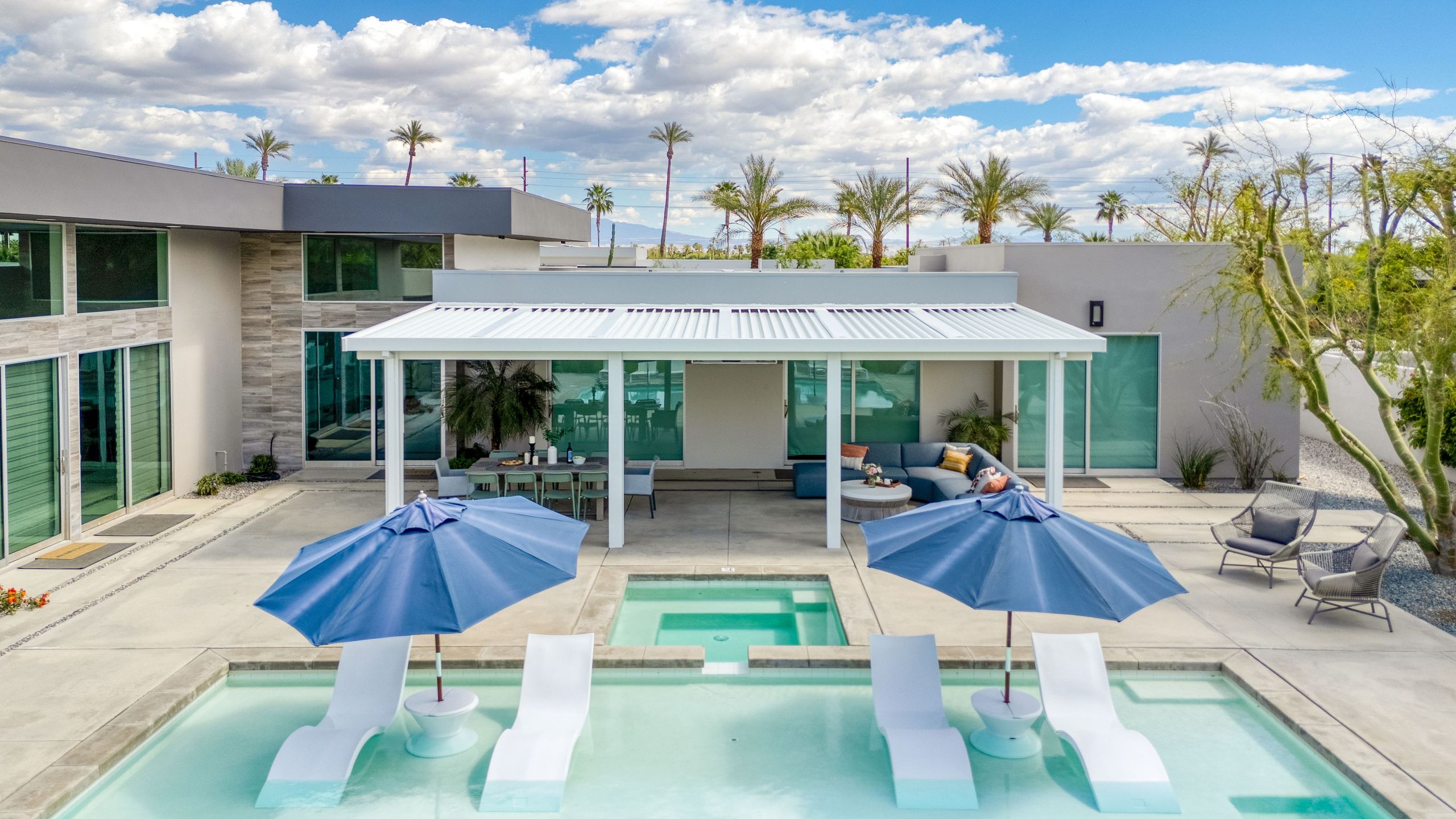 Sleeps 40 | 3 Luxe Villas next to Empire Polo Club | Putting Green & Pickleball | Photo 36