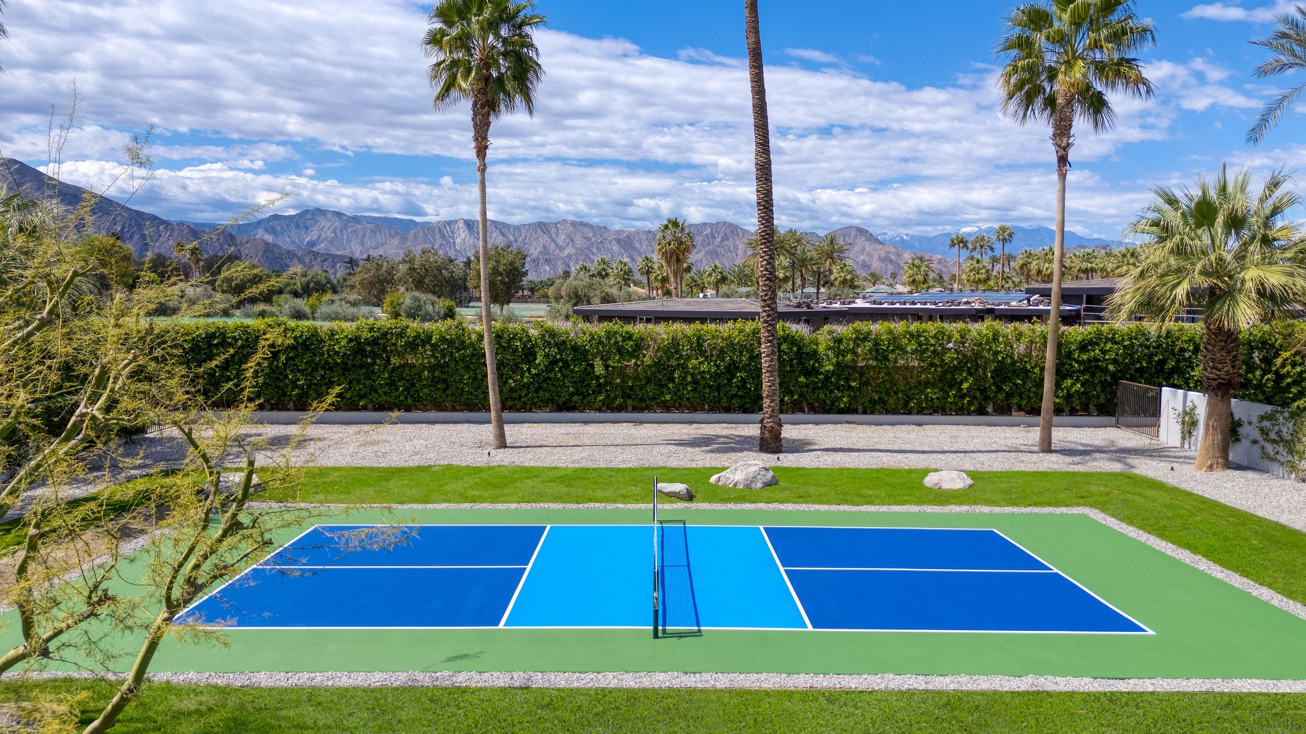Sleeps 40 | 3 Luxe Villas next to Empire Polo Club | Putting Green & Pickleball | Photo 2