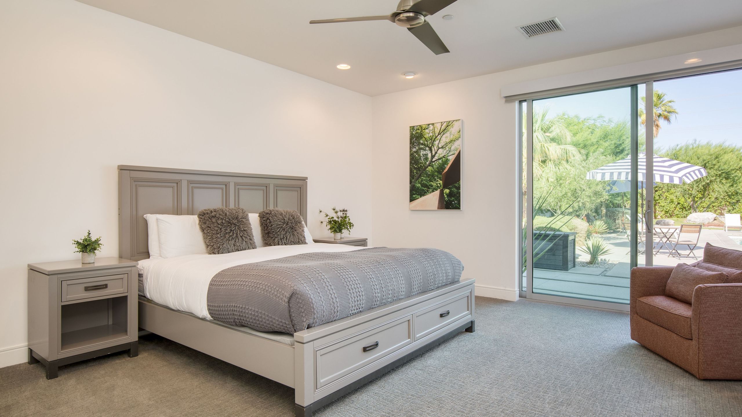 Sleeps 40 | 3 Luxe Villas next to Empire Polo Club | Putting Green & Pickleball | Photo 22