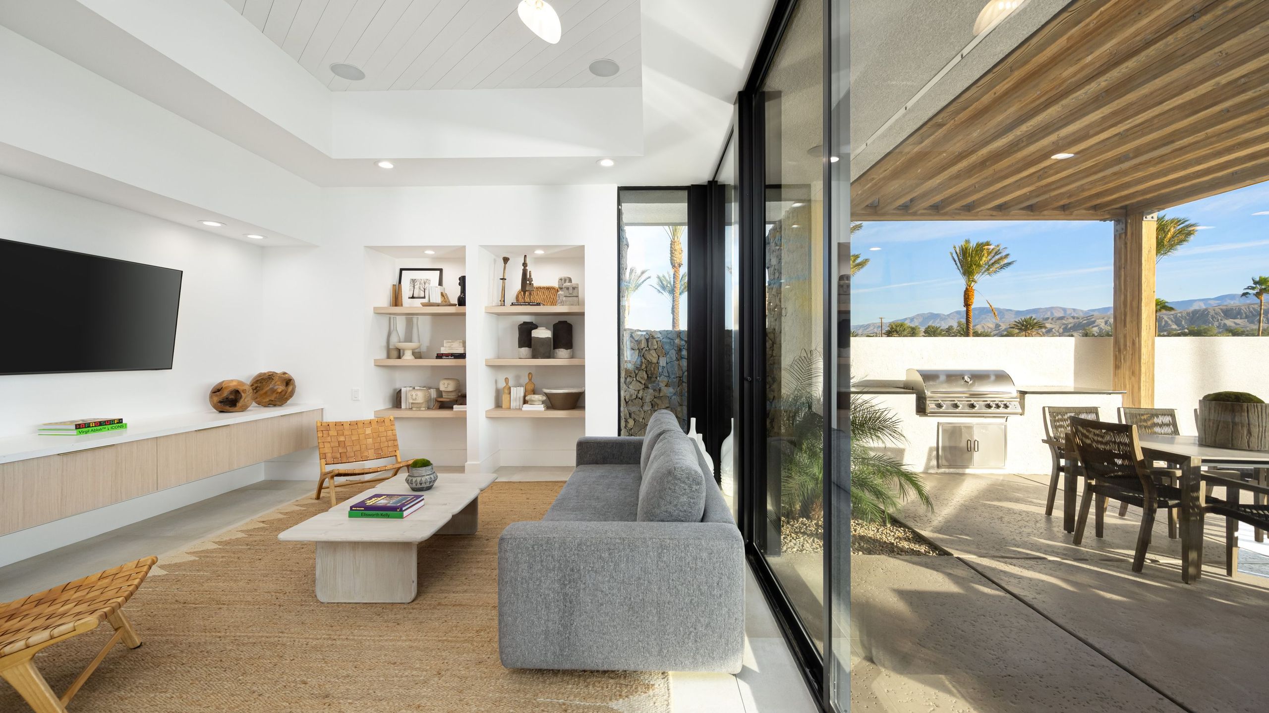 The Bravo Beach Club | Tennis, Beach, Basketball, Golf | Ultra-Luxe Compound | Photo 40