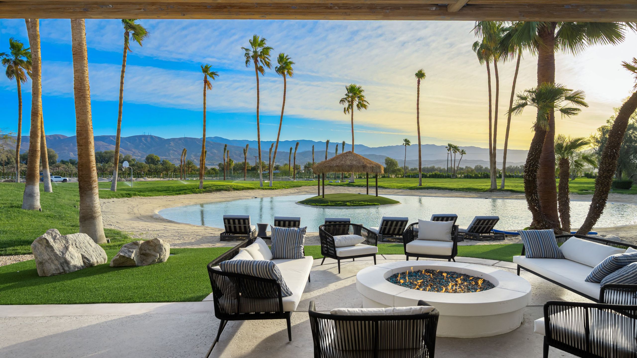 The Bravo Beach Club | Tennis, Beach, Basketball, Golf | Ultra-Luxe Compound | Photo 12