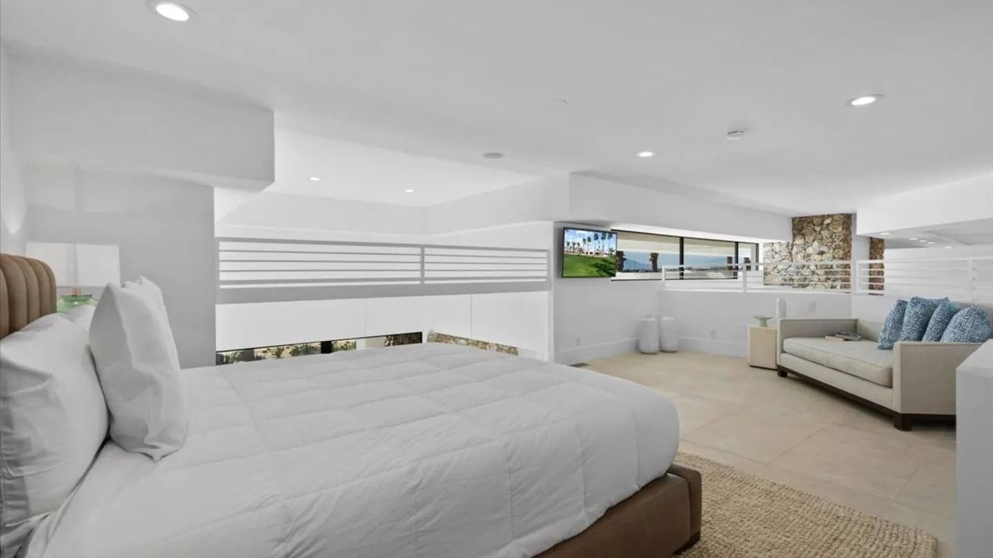 The Bravo Beach Club | Tennis, Beach, Basketball, Golf | Ultra-Luxe Compound | Photo 62