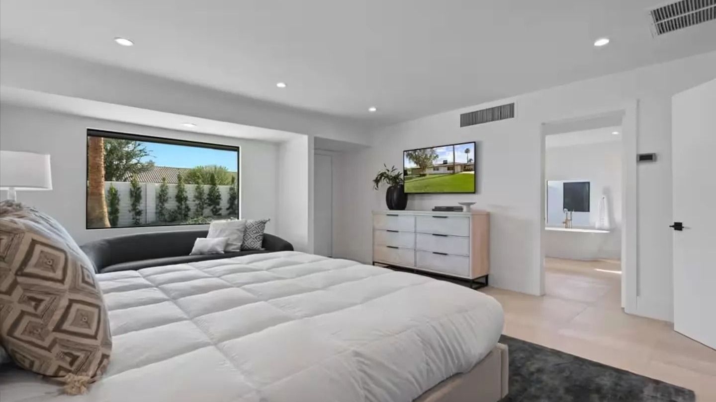 The Bravo Beach Club | Tennis, Beach, Basketball, Golf | Ultra-Luxe Compound | Photo 76