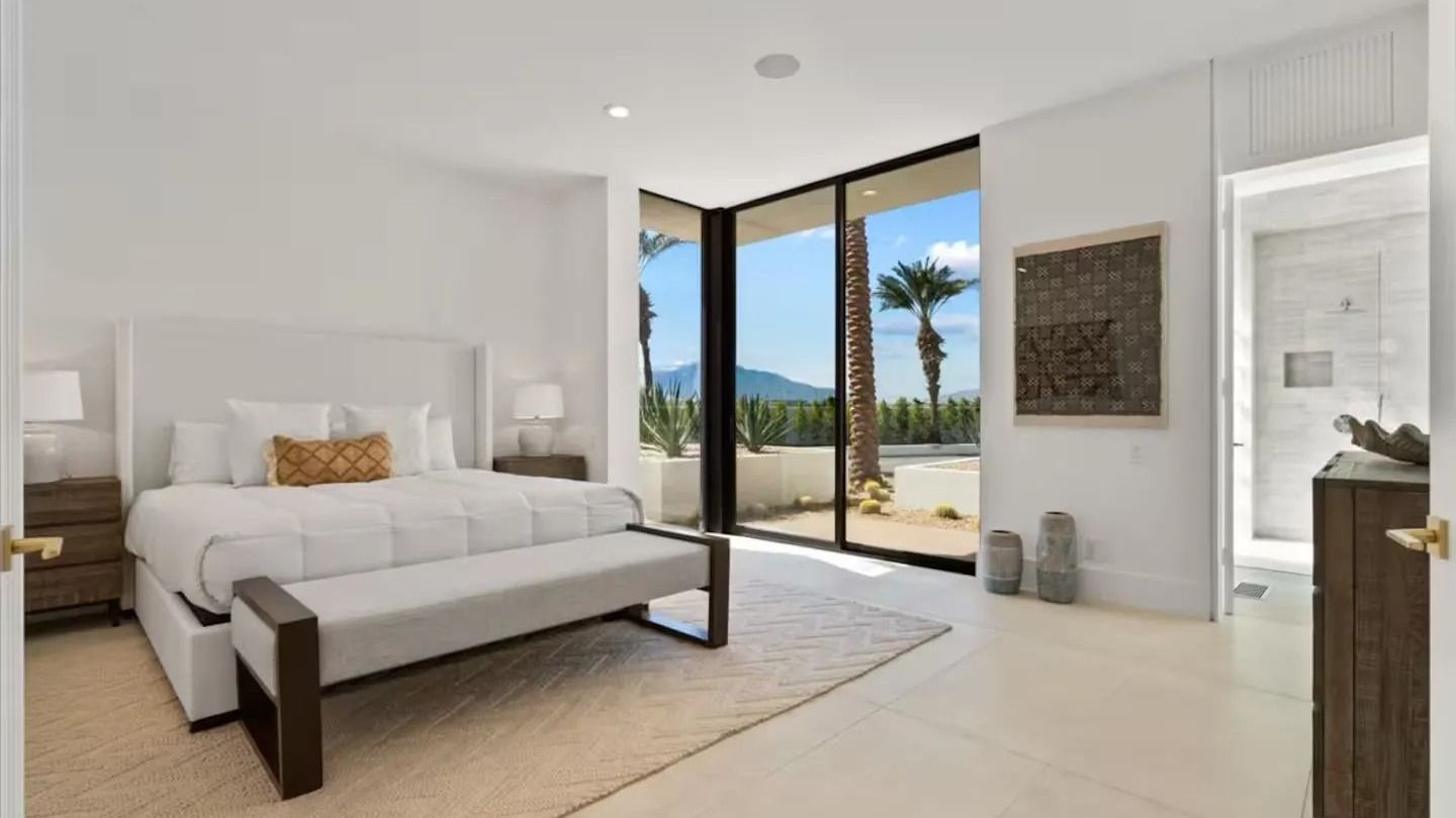 The Bravo Beach Club | Tennis, Beach, Basketball, Golf | Ultra-Luxe Compound | Photo 90