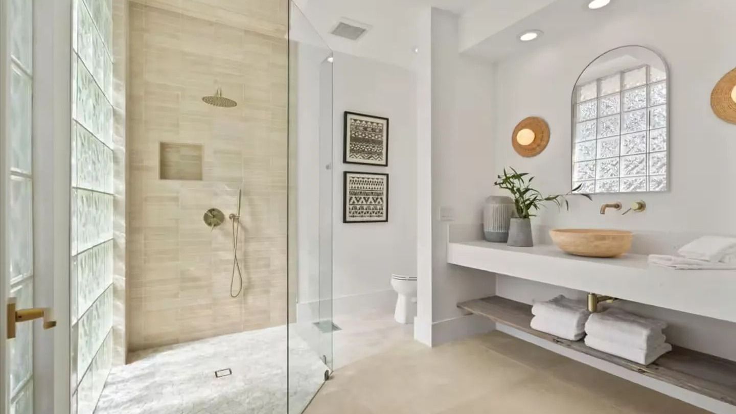 The Bravo Beach Club | Tennis, Beach, Basketball, Golf | Ultra-Luxe Compound | Photo 58