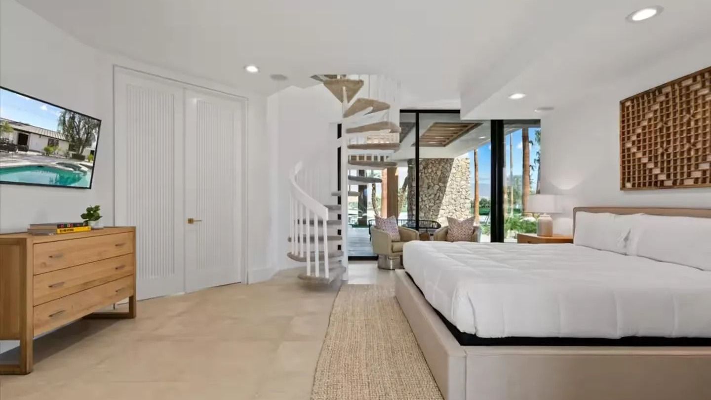 The Bravo Beach Club | Tennis, Beach, Basketball, Golf | Ultra-Luxe Compound | Photo 59