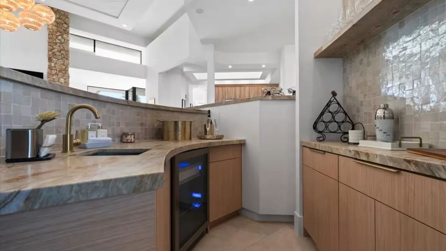 The Bravo Beach Club | Tennis, Beach, Basketball, Golf | Ultra-Luxe Compound | Photo 34