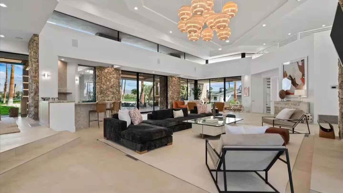 The Bravo Beach Club | Tennis, Beach, Basketball, Golf | Ultra-Luxe Compound | Photo 27