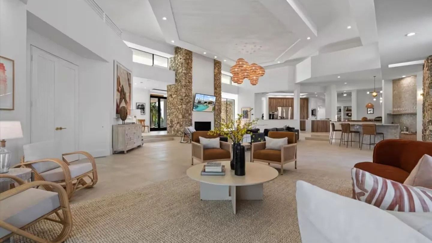 The Bravo Beach Club | Tennis, Beach, Basketball, Golf | Ultra-Luxe Compound | Photo 32