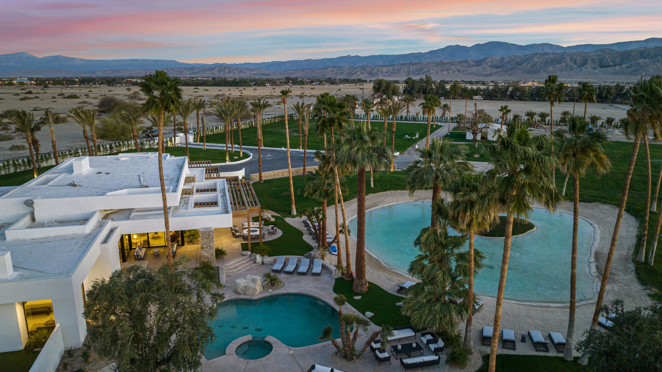 The Bravo Beach Club | Tennis, Beach, Basketball, Golf | Ultra-Luxe Compound | Photo 14