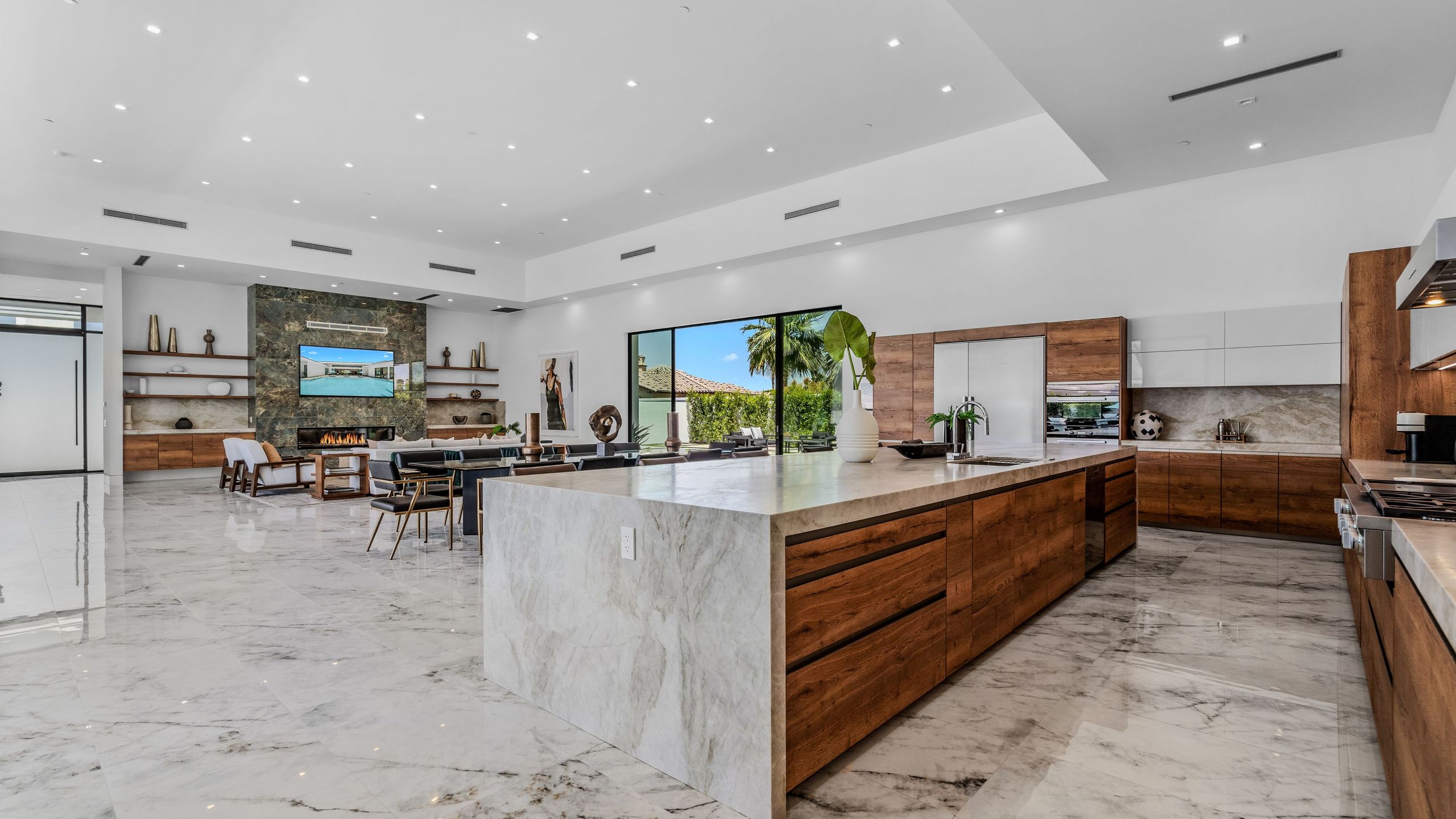 Sleeps 54 | 3 Luxury Villas w/ Pool + Spa, Pickleball | Bravo | Photo 22