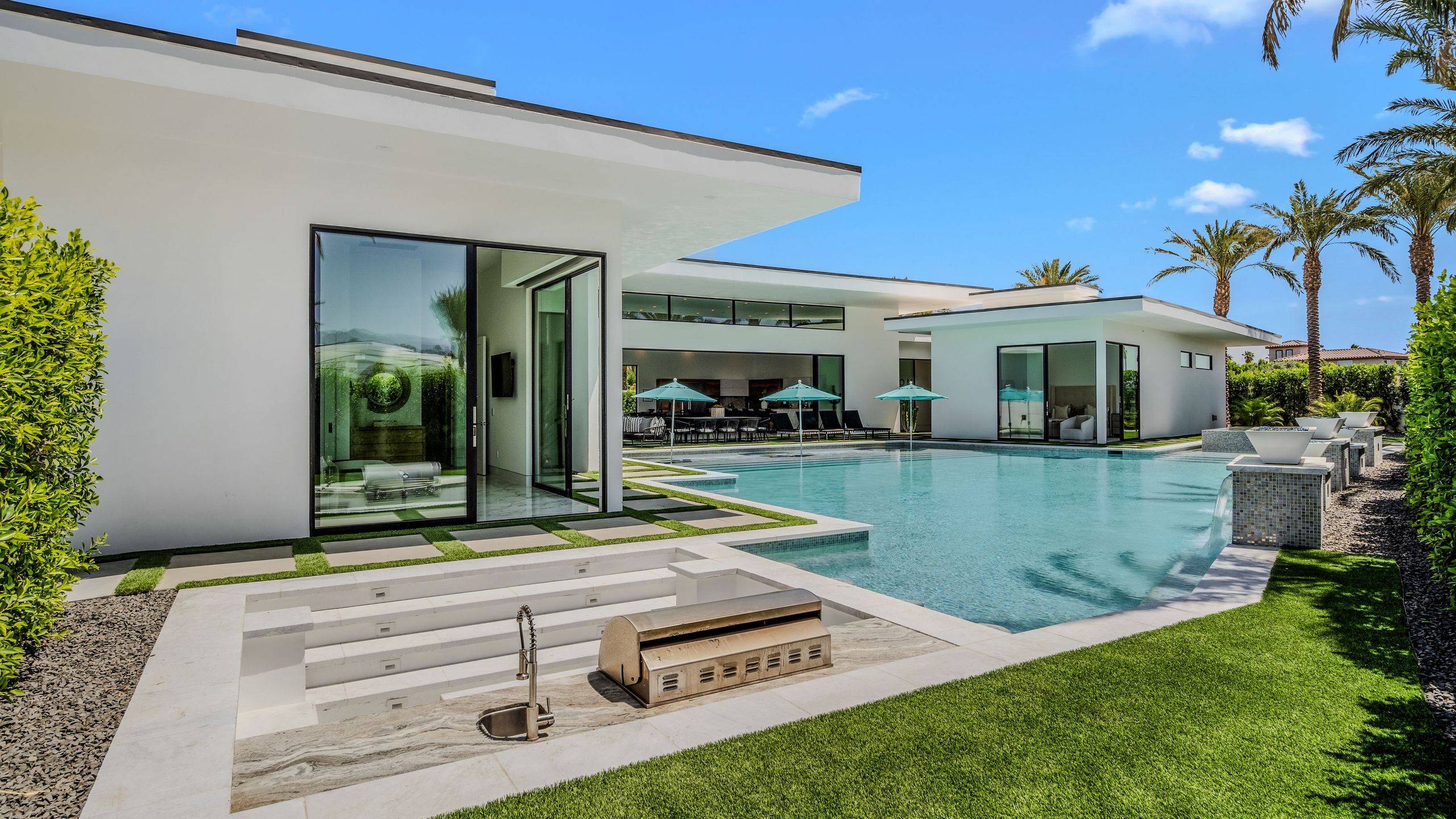 Sleeps 54 | 3 Luxury Villas w/ Pool + Spa, Pickleball | Bravo | Photo 50