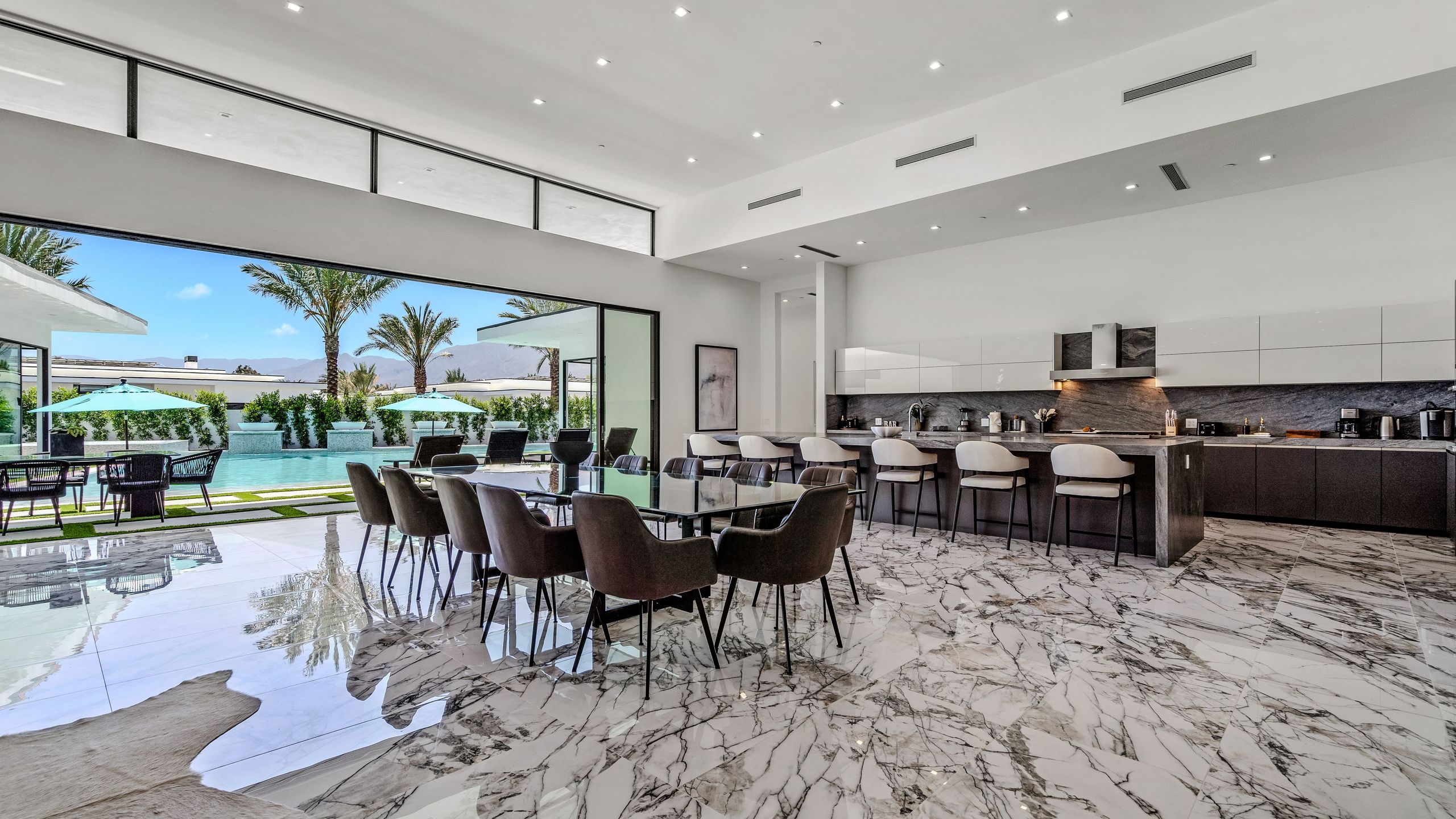 Sleeps 54 | 3 Luxury Villas w/ Pool + Spa, Pickleball | Bravo | Photo 79