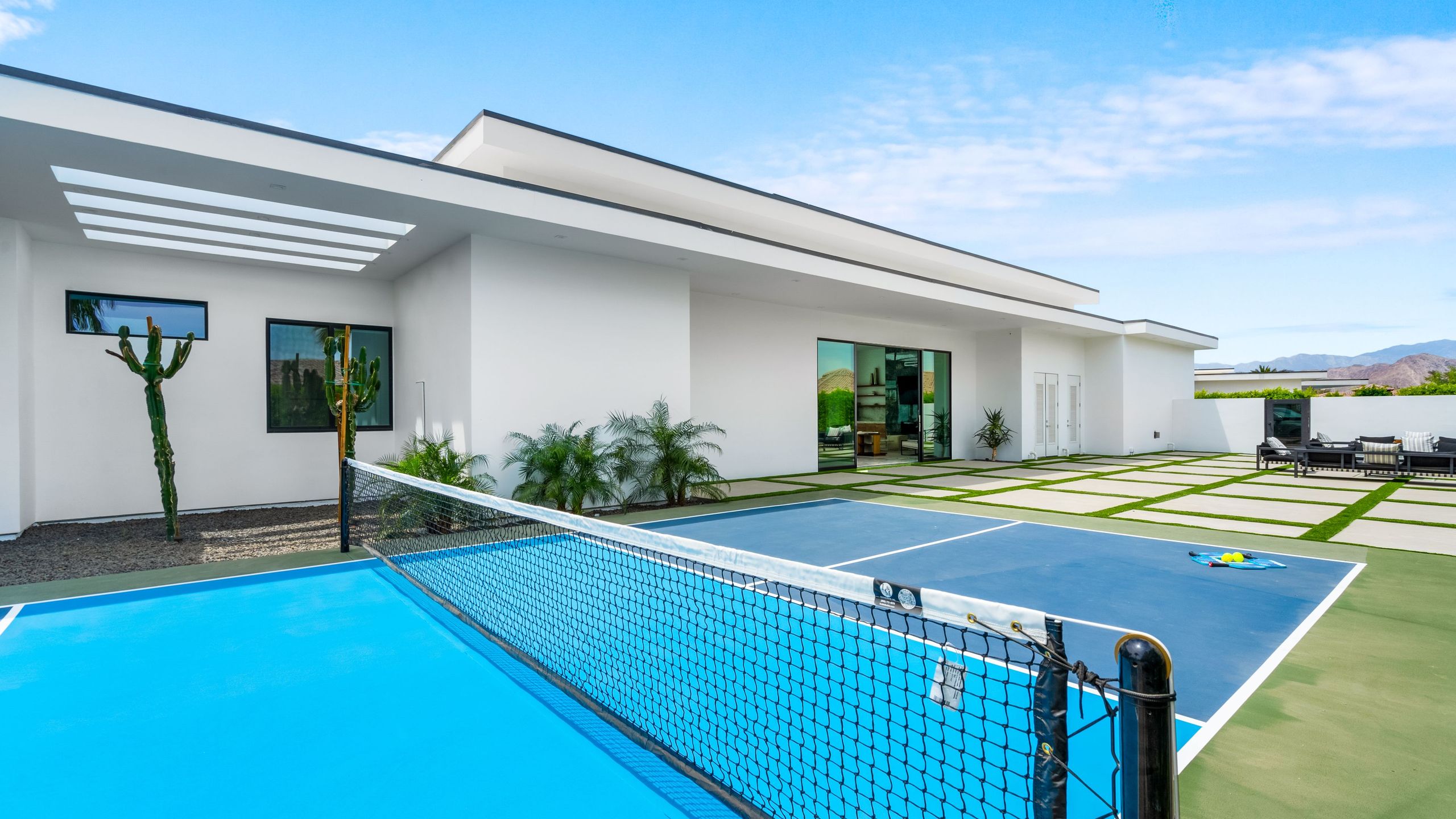 Sleeps 54 | 3 Luxury Villas w/ Pool + Spa, Pickleball | Bravo | Photo 54