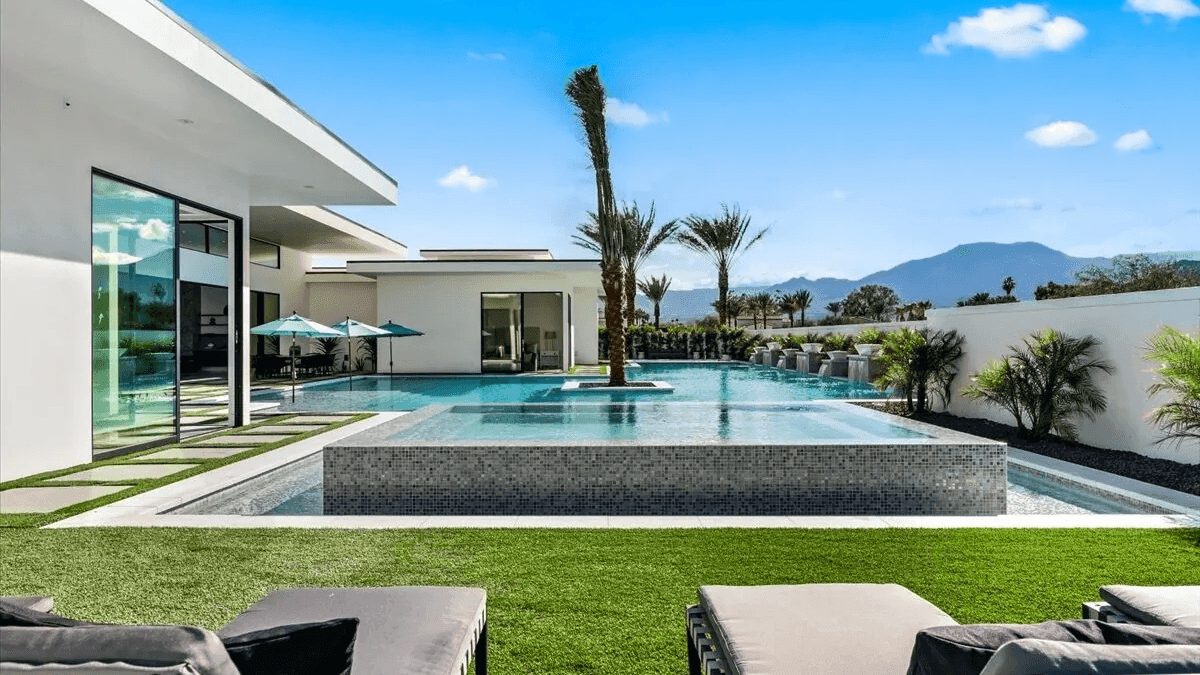 Sleeps 28 | 2 Luxe Villas w/ Pickleball Court | Bravo Villas Dorada | Photo 92