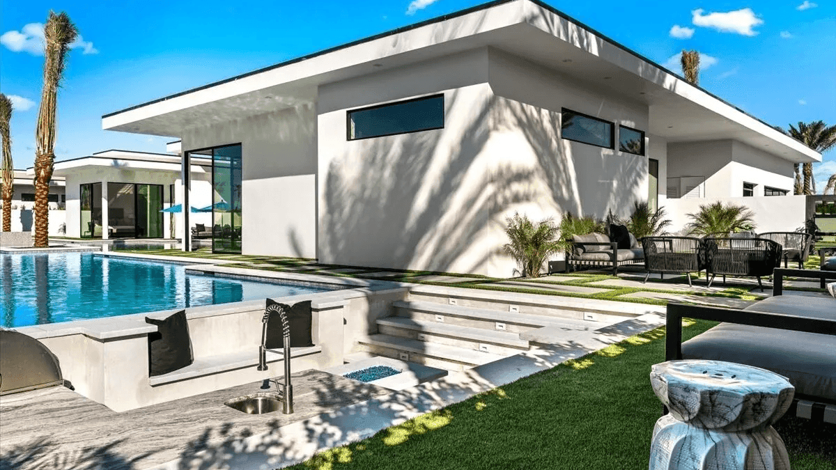 Sleeps 28 | 2 Luxe Villas w/ Pickleball Court | Bravo Villas Dorada | Photo 95