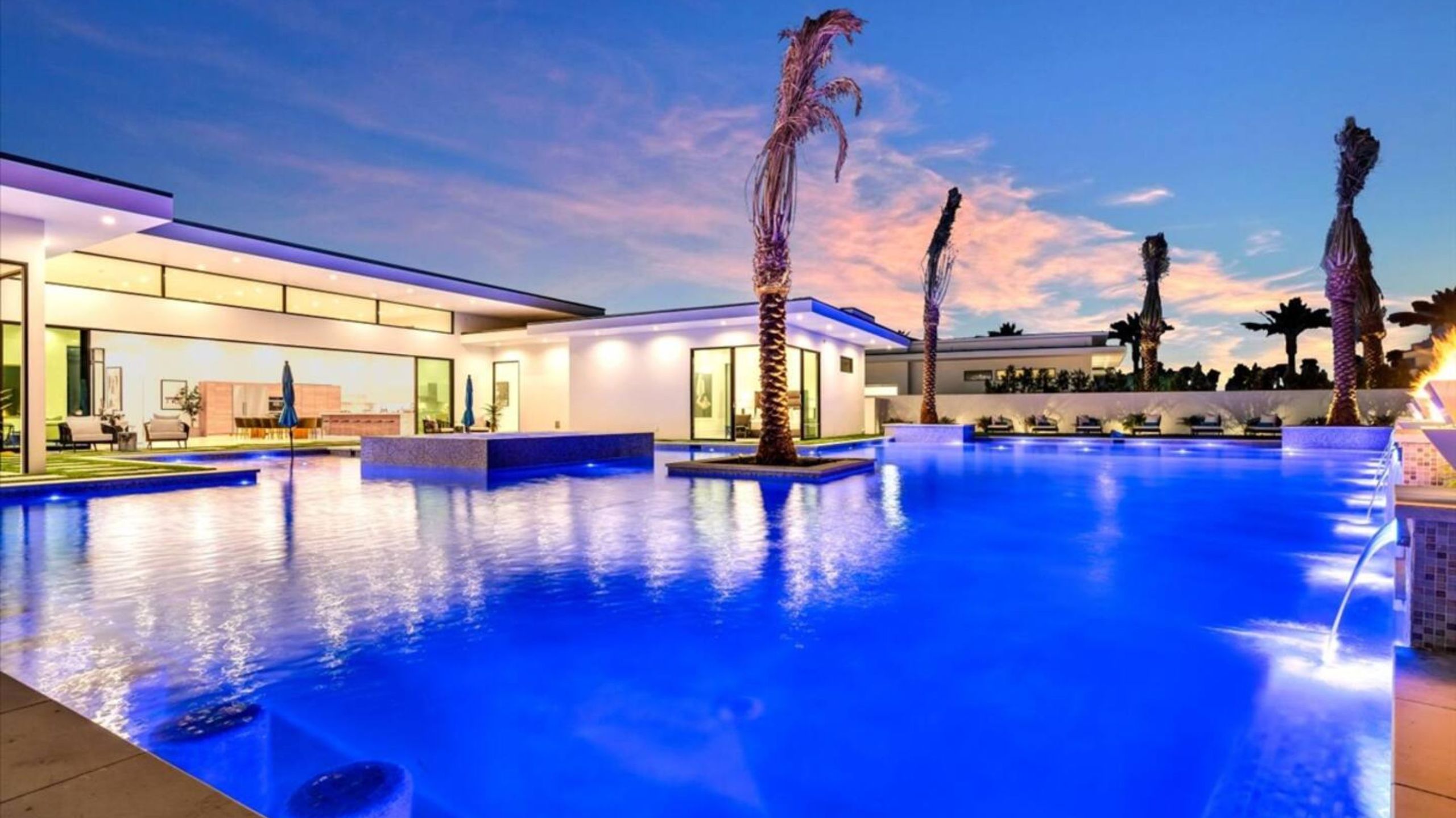 Sleeps 28 | 2 Luxe Villas w/ Pickleball Court | Bravo Villas Dorada | Photo 46