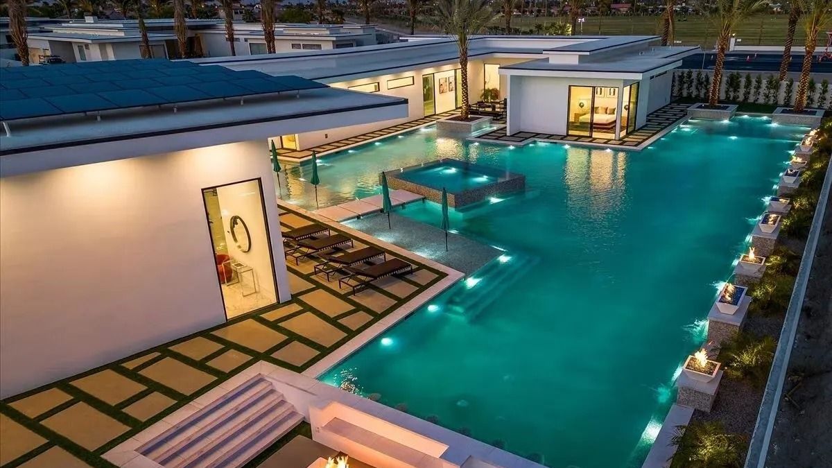 Sleeps 23 | Luxury Villa w/ Pool, Hot Tub & Pickleball Court | Bravo Villa #10 | Photo 78