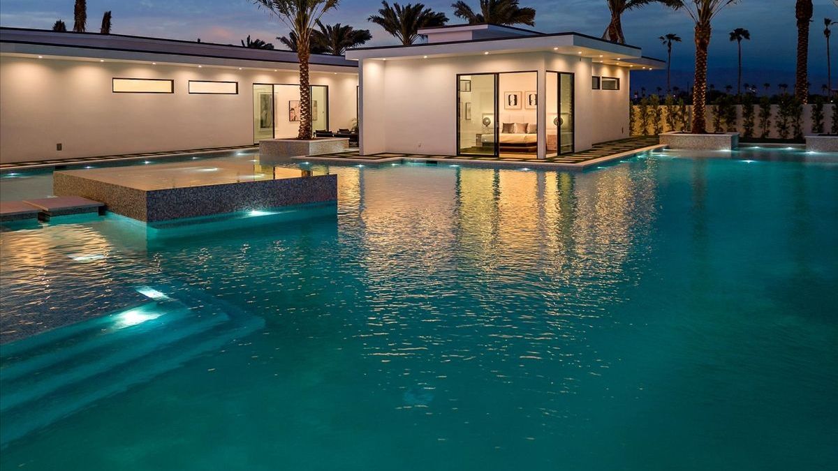 Sleeps 23 | Luxury Villa w/ Pool, Hot Tub & Pickleball Court | Bravo Villa #10 | Photo 93