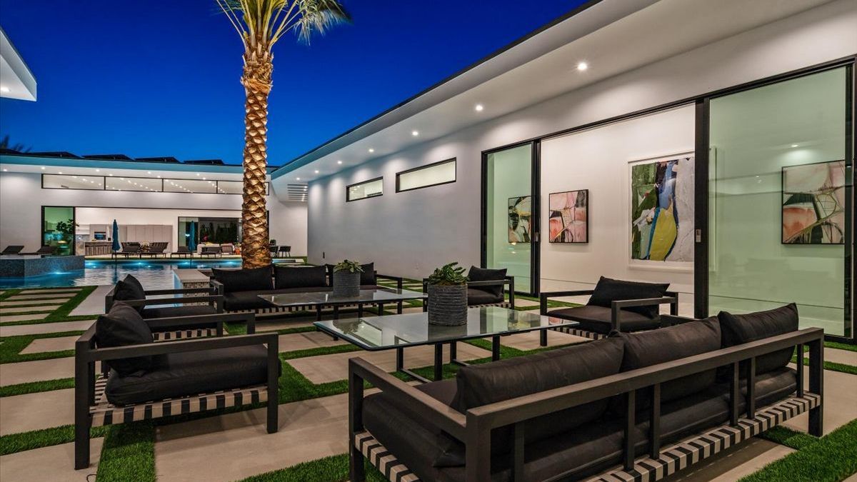 Sleeps 23 | Luxury Villa w/ Pool, Hot Tub & Pickleball Court | Bravo Villa #10 | Photo 73