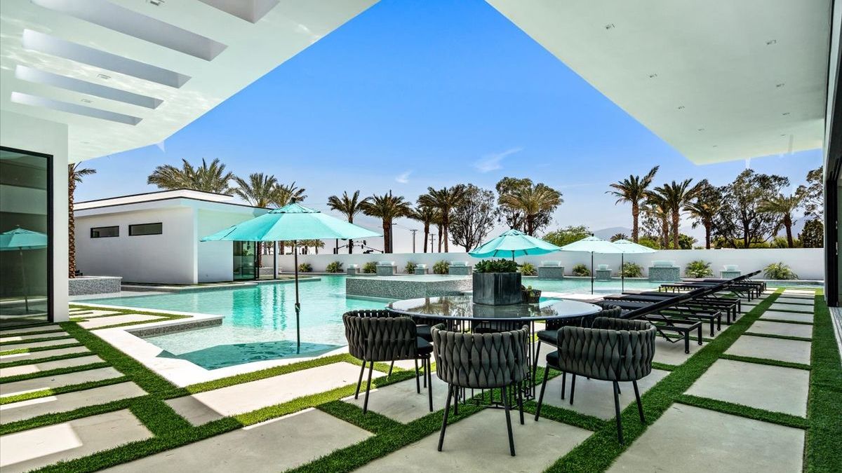 Sleeps 23 | Luxury Villa w/ Pool, Hot Tub & Pickleball Court | Bravo Villa #10 | Photo 61