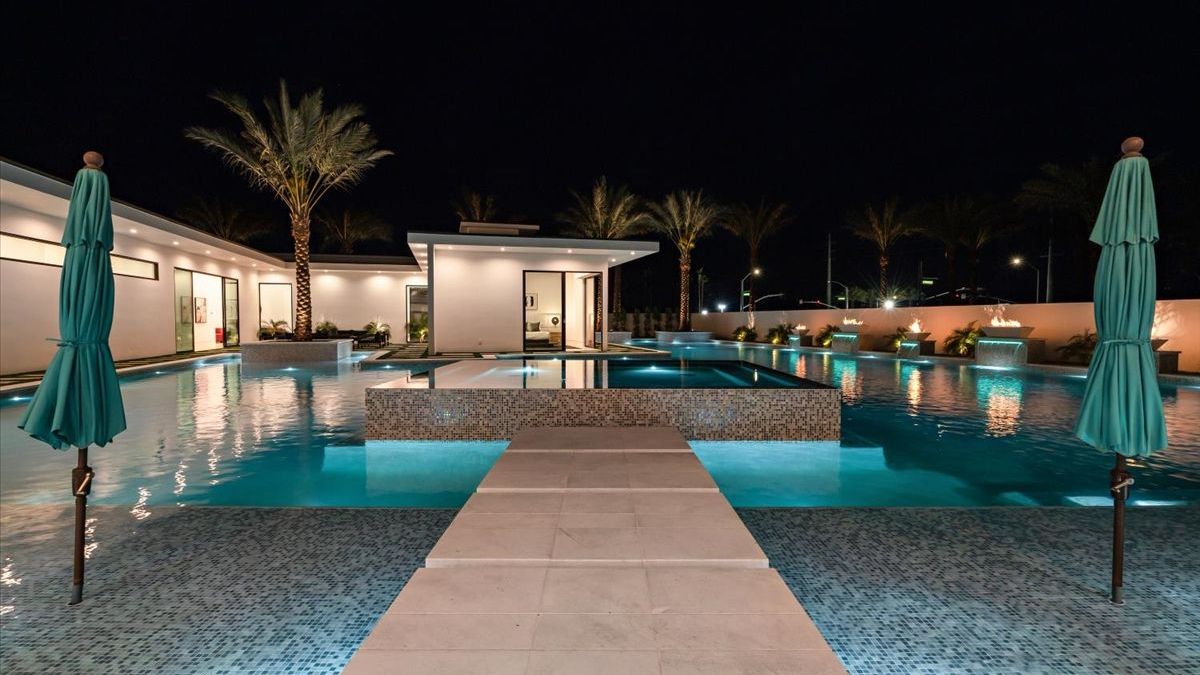 Sleeps 23 | Luxury Villa w/ Pool, Hot Tub & Pickleball Court | Bravo Villa #10 | Photo 75