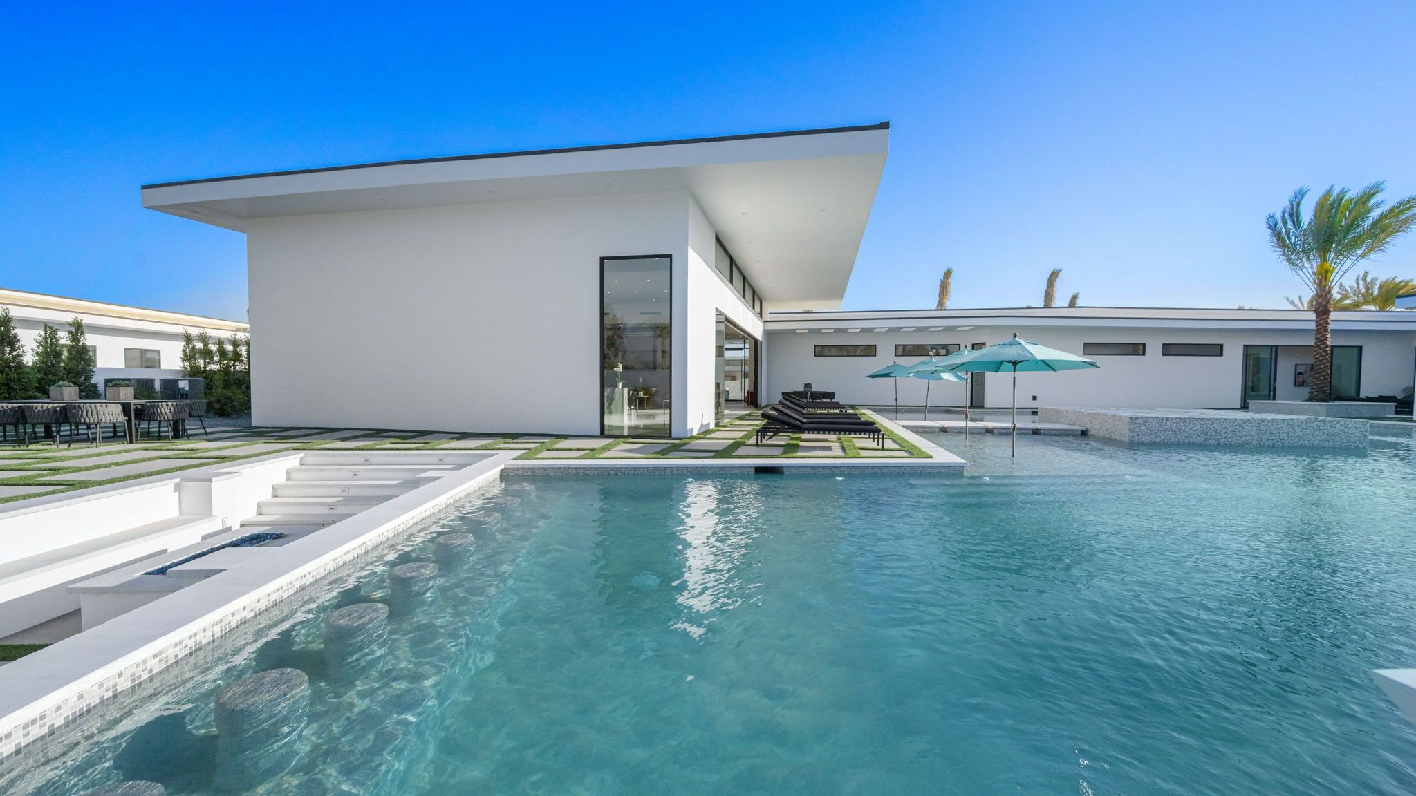 Sleeps 23 | Luxury Villa w/ Pool, Hot Tub & Pickleball Court | Bravo Villa #10 | Photo 70