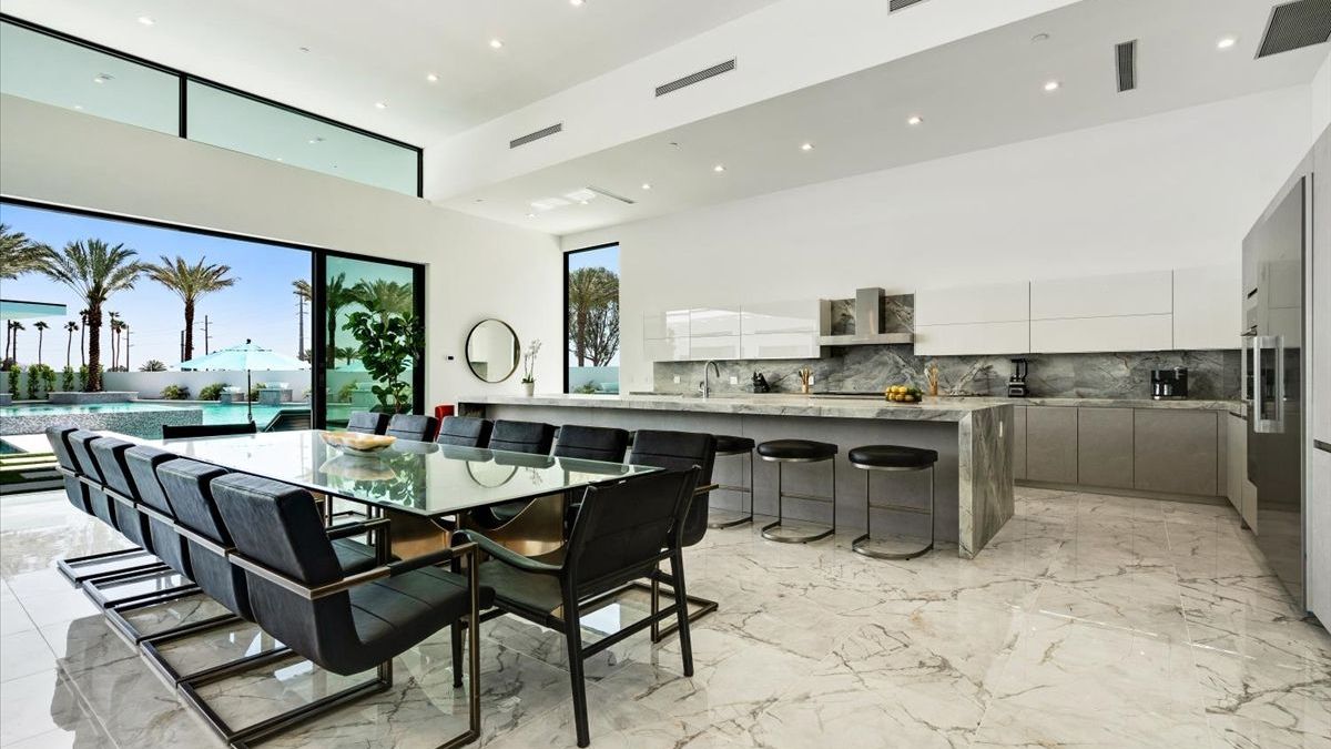 Sleeps 23 | Luxury Villa w/ Pool, Hot Tub & Pickleball Court | Bravo Villa #10 | Photo 90