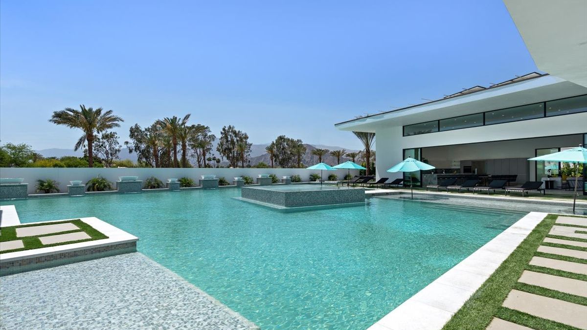 Sleeps 23 | Luxury Villa w/ Pool, Hot Tub & Pickleball Court | Bravo Villa #10 | Photo 86