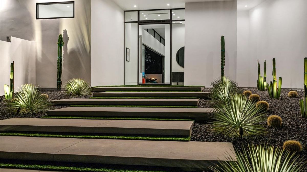 Sleeps 23 | Luxury Villa w/ Pool, Hot Tub & Pickleball Court | Bravo Villa #10 2