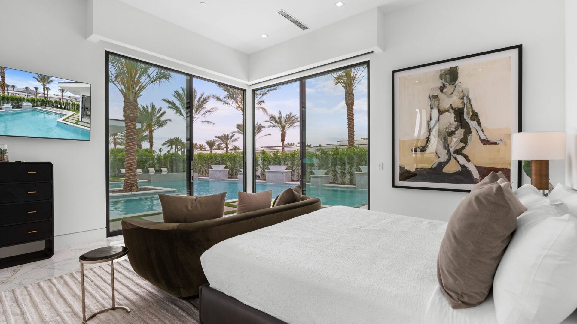 Sleeps 17 | 6BR Retreat w/ Pool, Hot Tub & Pickleball | Bravo Villa #3 | Photo 26