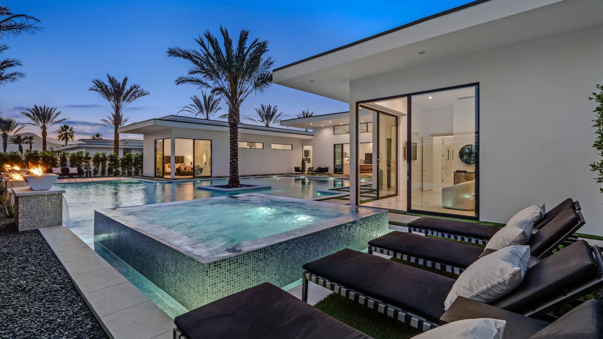 Sleeps 17 | 6BR Retreat w/ Pool, Hot Tub & Pickleball | Bravo Villa #3 | Photo 57