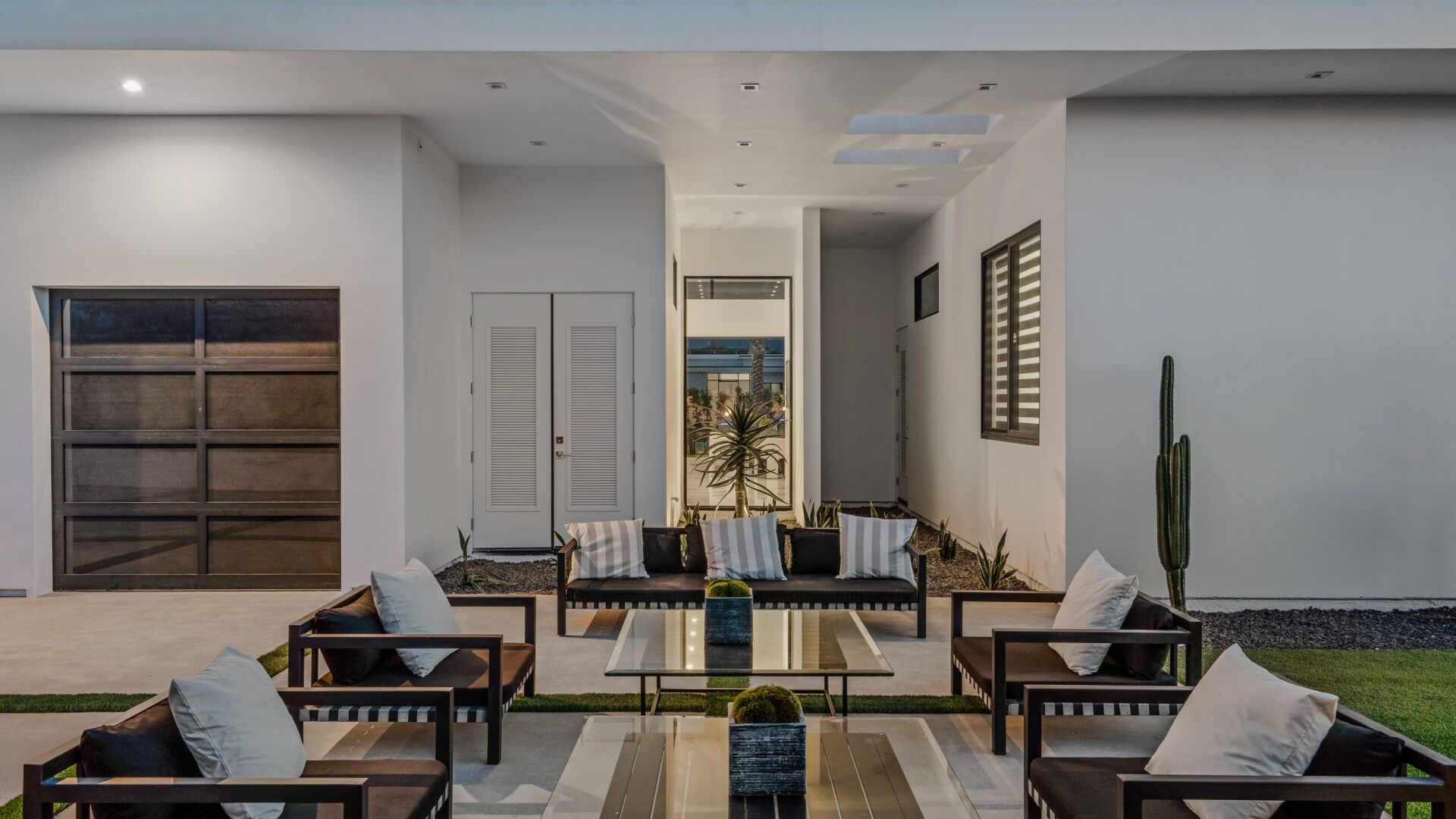 Sleeps 17 | 6BR Retreat w/ Pool, Hot Tub & Pickleball | Bravo Villa #3 | Photo 59