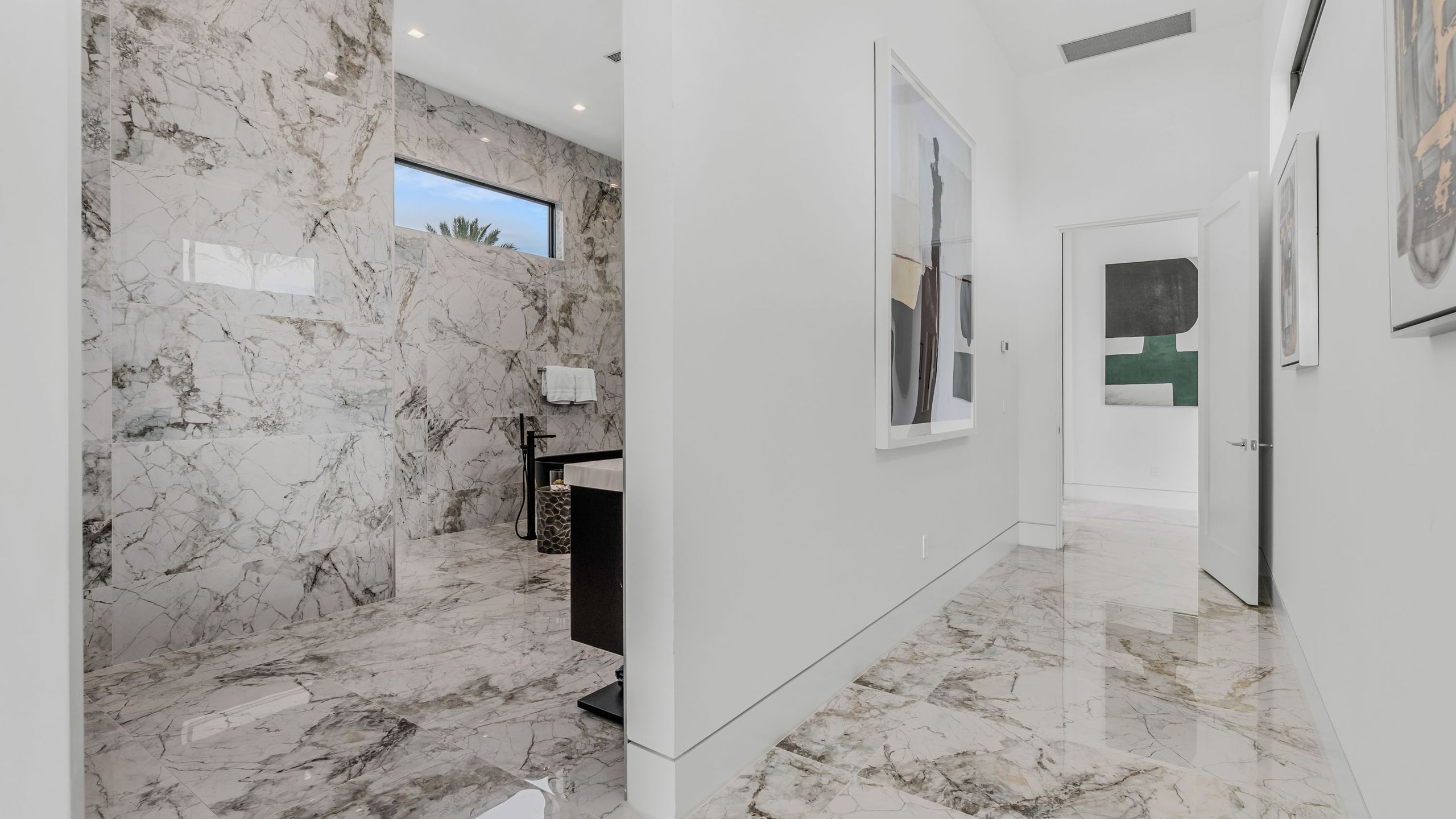 Sleeps 17 | 6BR Retreat w/ Pool, Hot Tub & Pickleball | Bravo Villa #3 | Photo 31