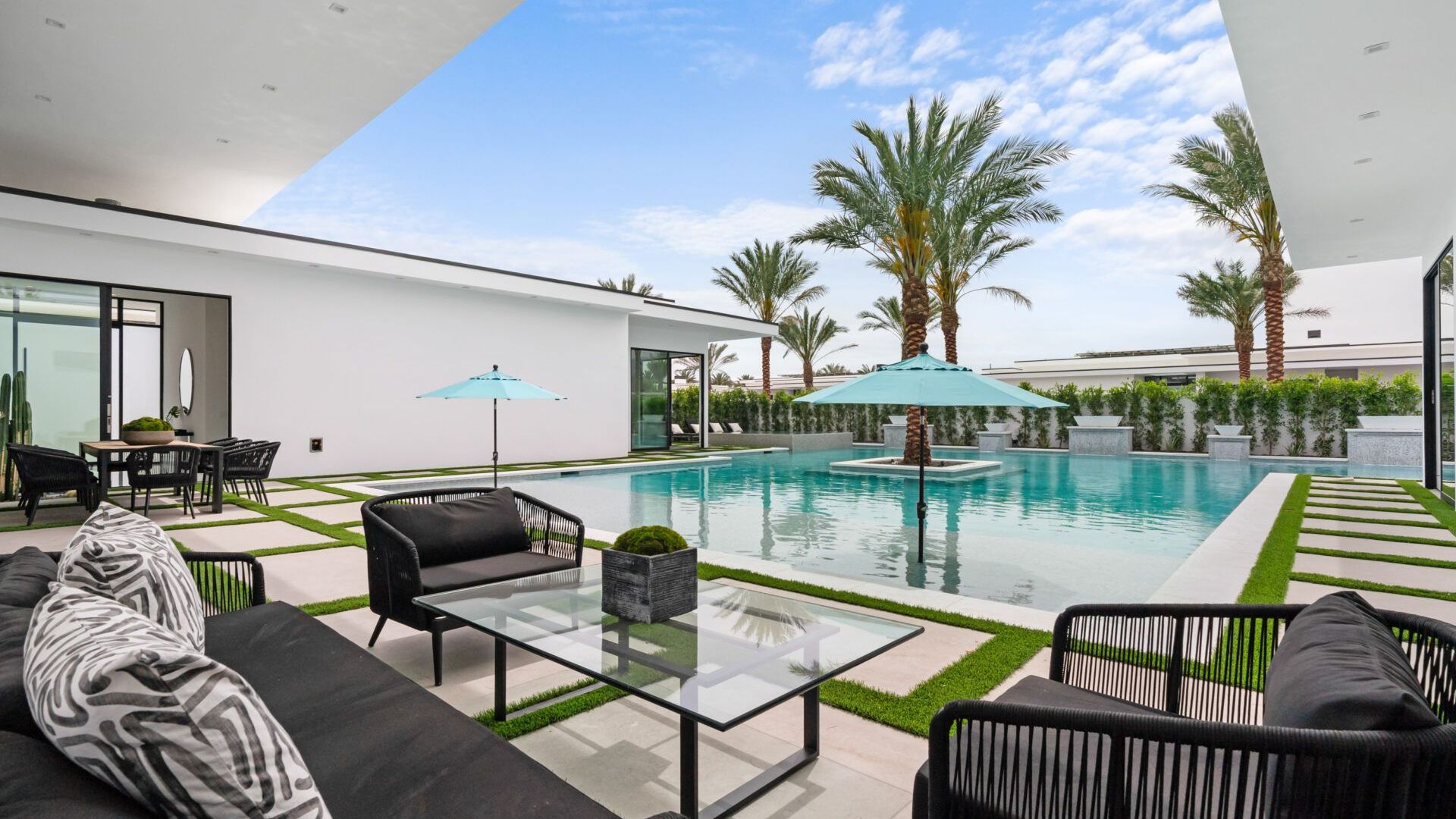 Sleeps 17 | 6BR Retreat w/ Pool, Hot Tub & Pickleball | Bravo Villa #3 | Photo 51