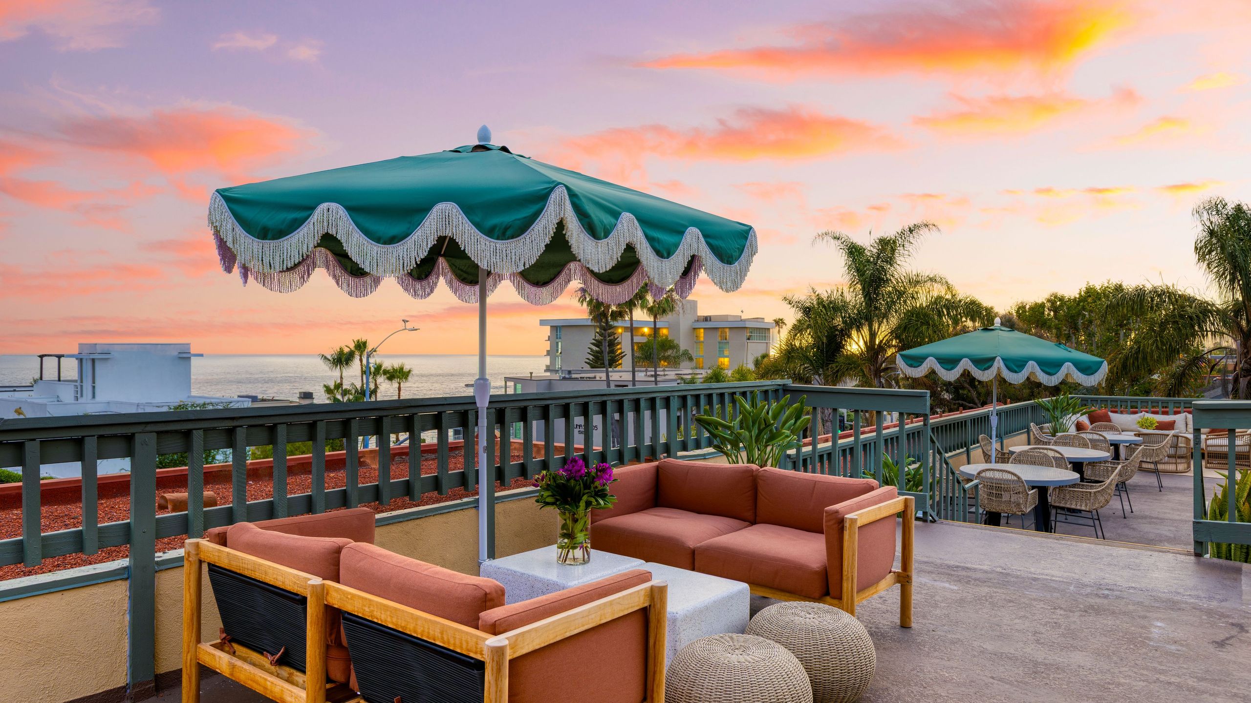 The Mara By Avantstay | Pool + Hot Tub + Rooftop | Walk To Beach + Dining + Galleries In Laguna Beach - Laguna Beach