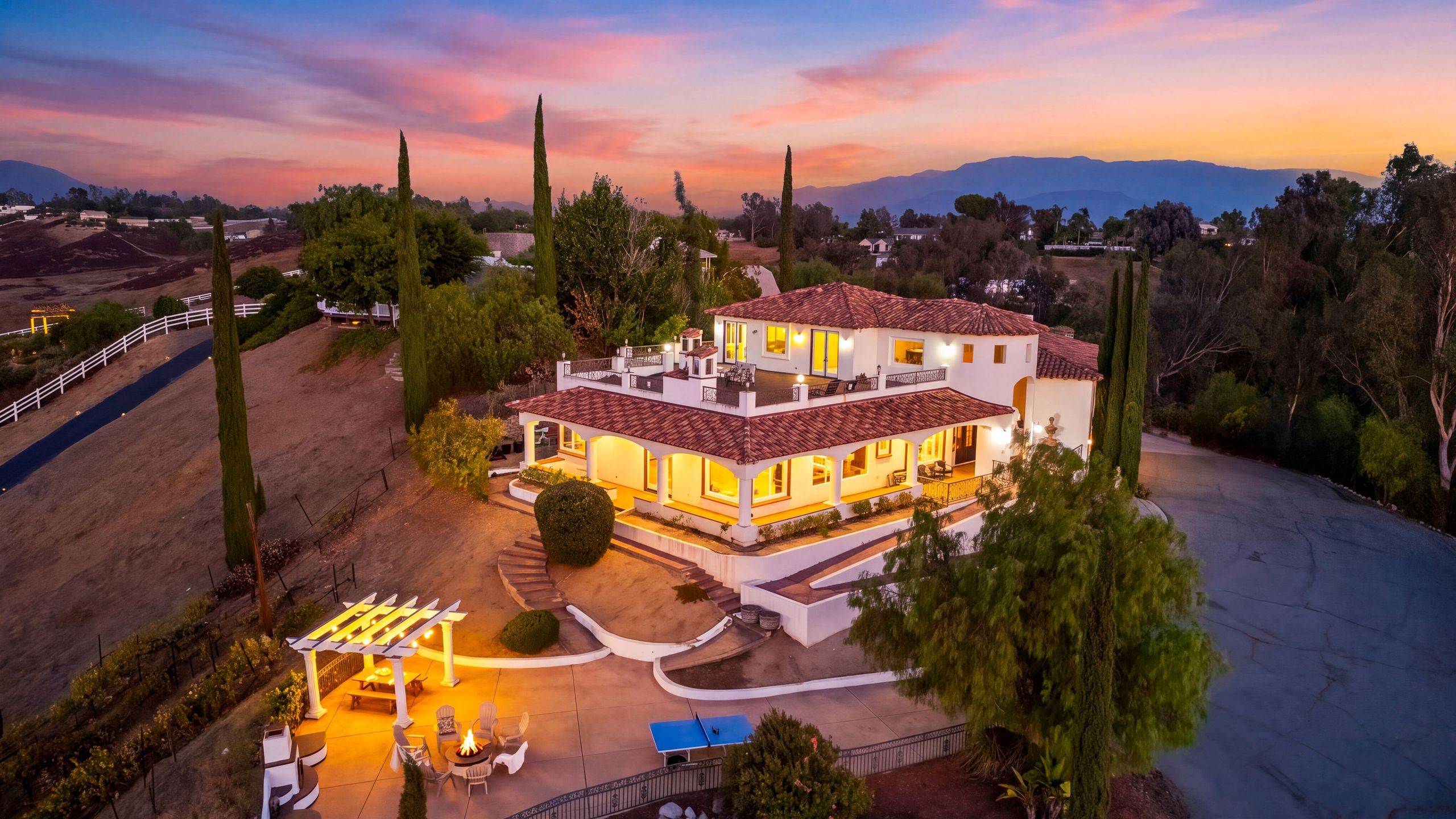 Wine Country Villa • Large Rooftop Terrace W/ Views + Game Room | Via Del Sur - Temecula, CA
