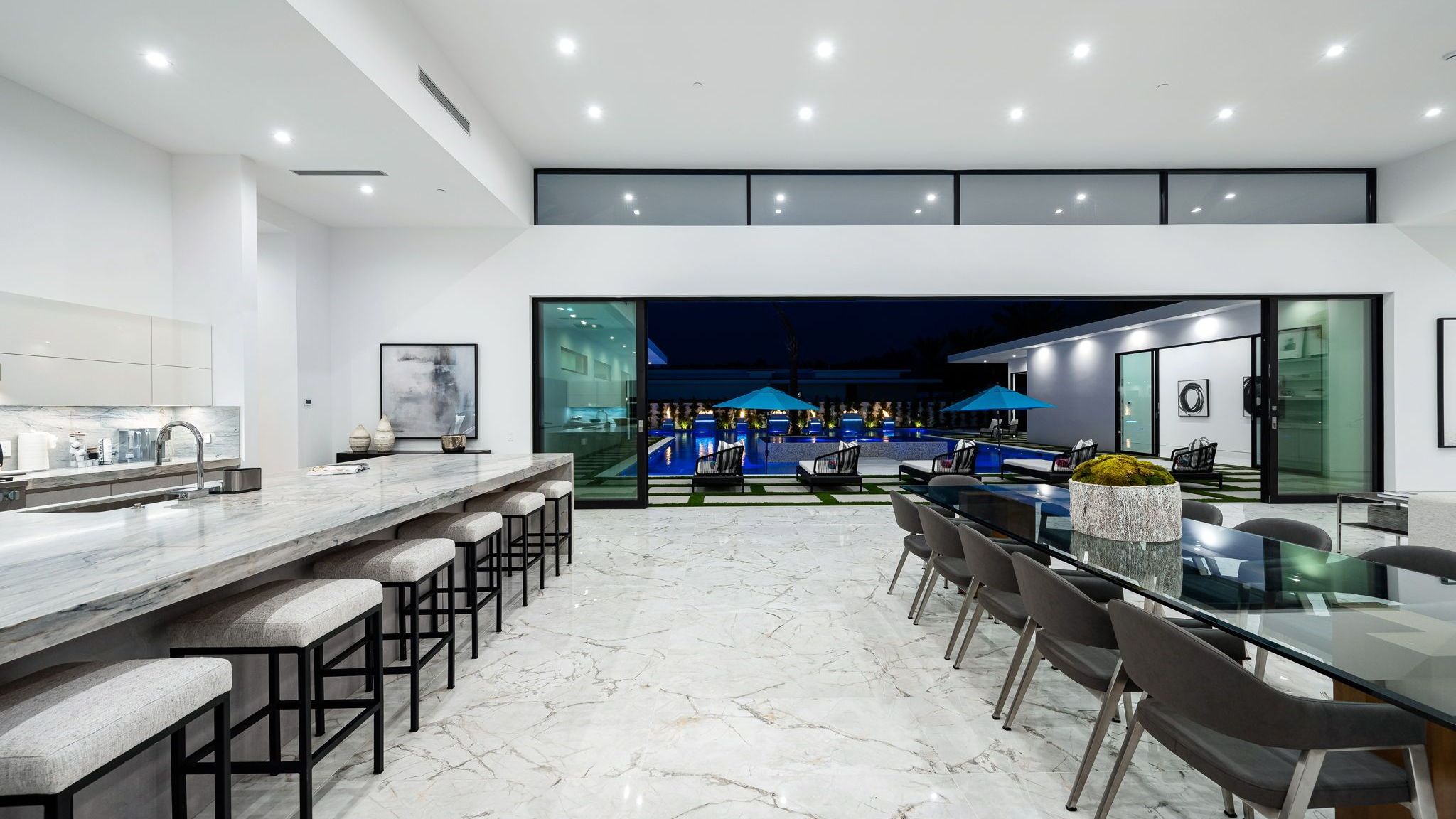 Sleeps 20 | Spacious Retreat | Pool & Hot Tub Retreat | Bravo Villa #4 | Photo 19