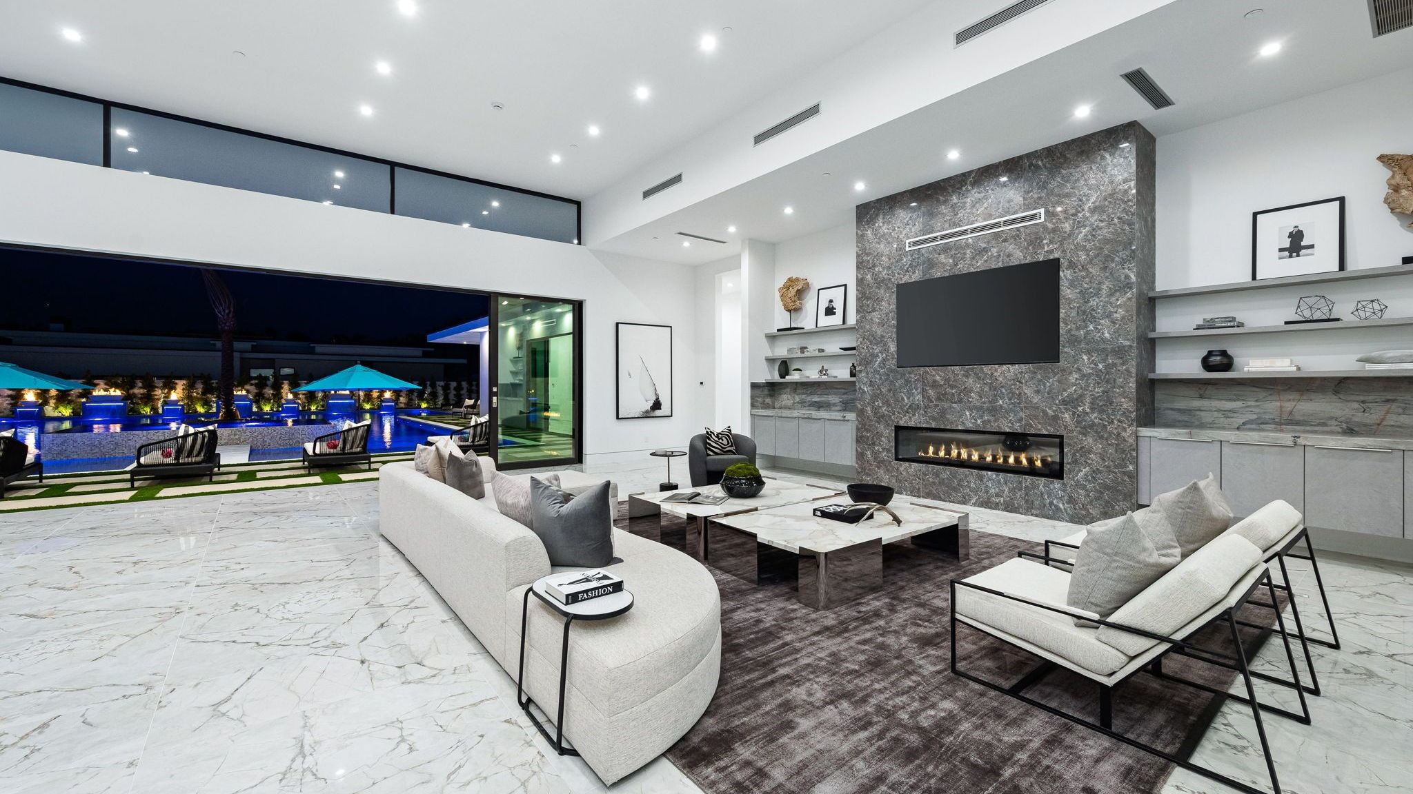 Sleeps 20 | Spacious Retreat | Pool & Hot Tub Retreat | Bravo Villa #4 | Photo 15