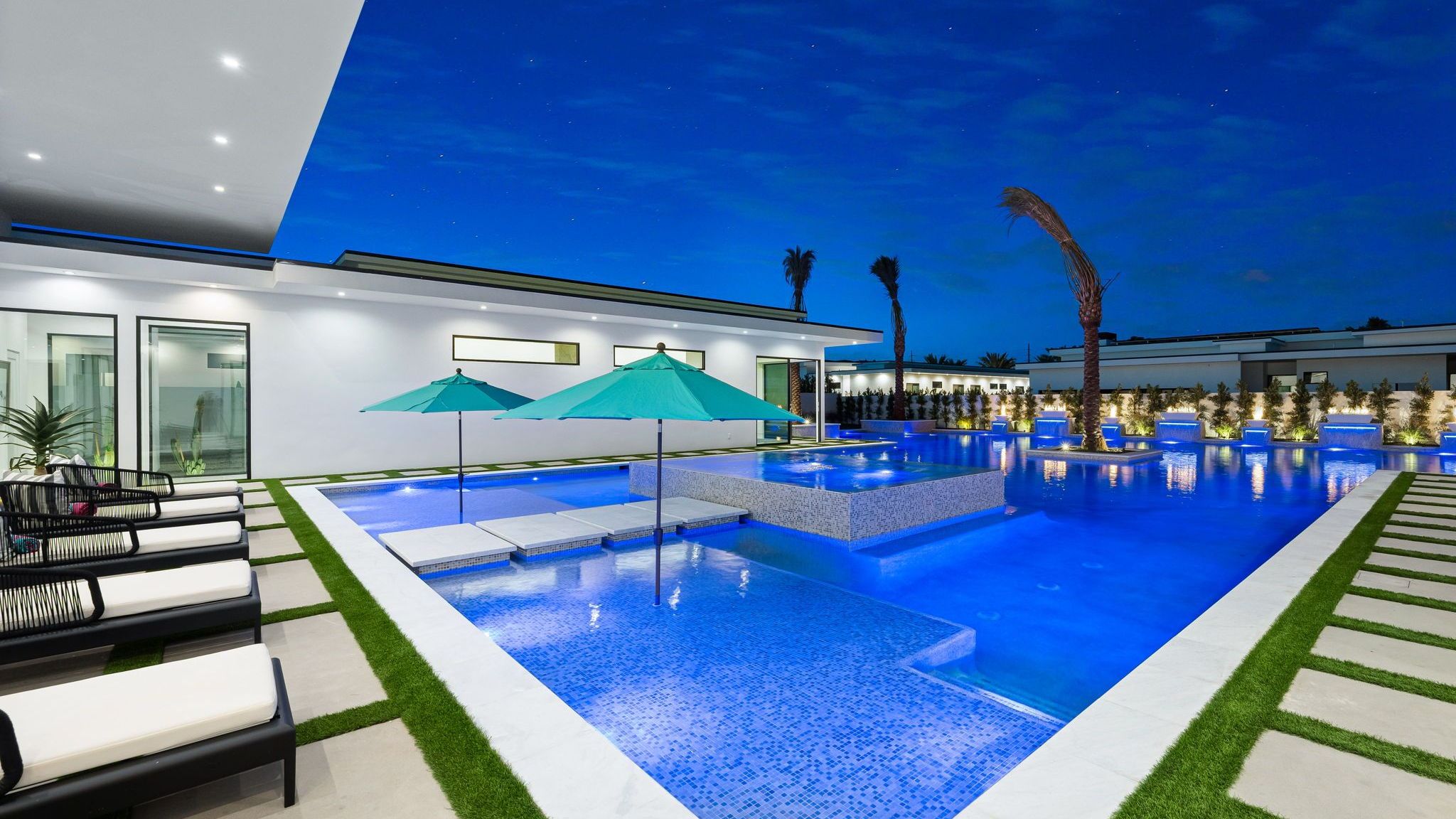 Sleeps 20 | Spacious Retreat | Pool & Hot Tub Retreat | Bravo Villa #4 | Photo 64