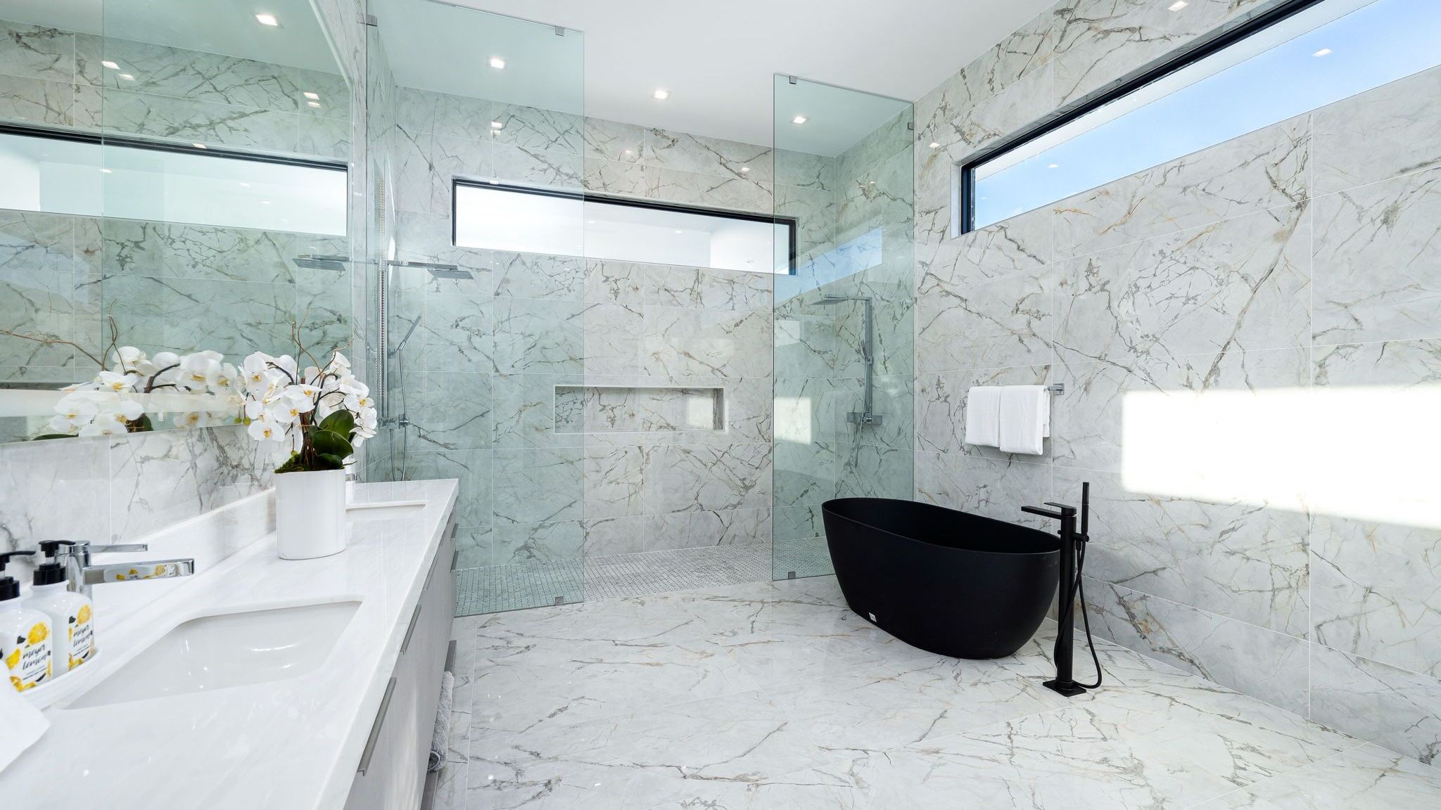 Sleeps 20 | Spacious Retreat | Pool & Hot Tub Retreat | Bravo Villa #4 | Photo 34