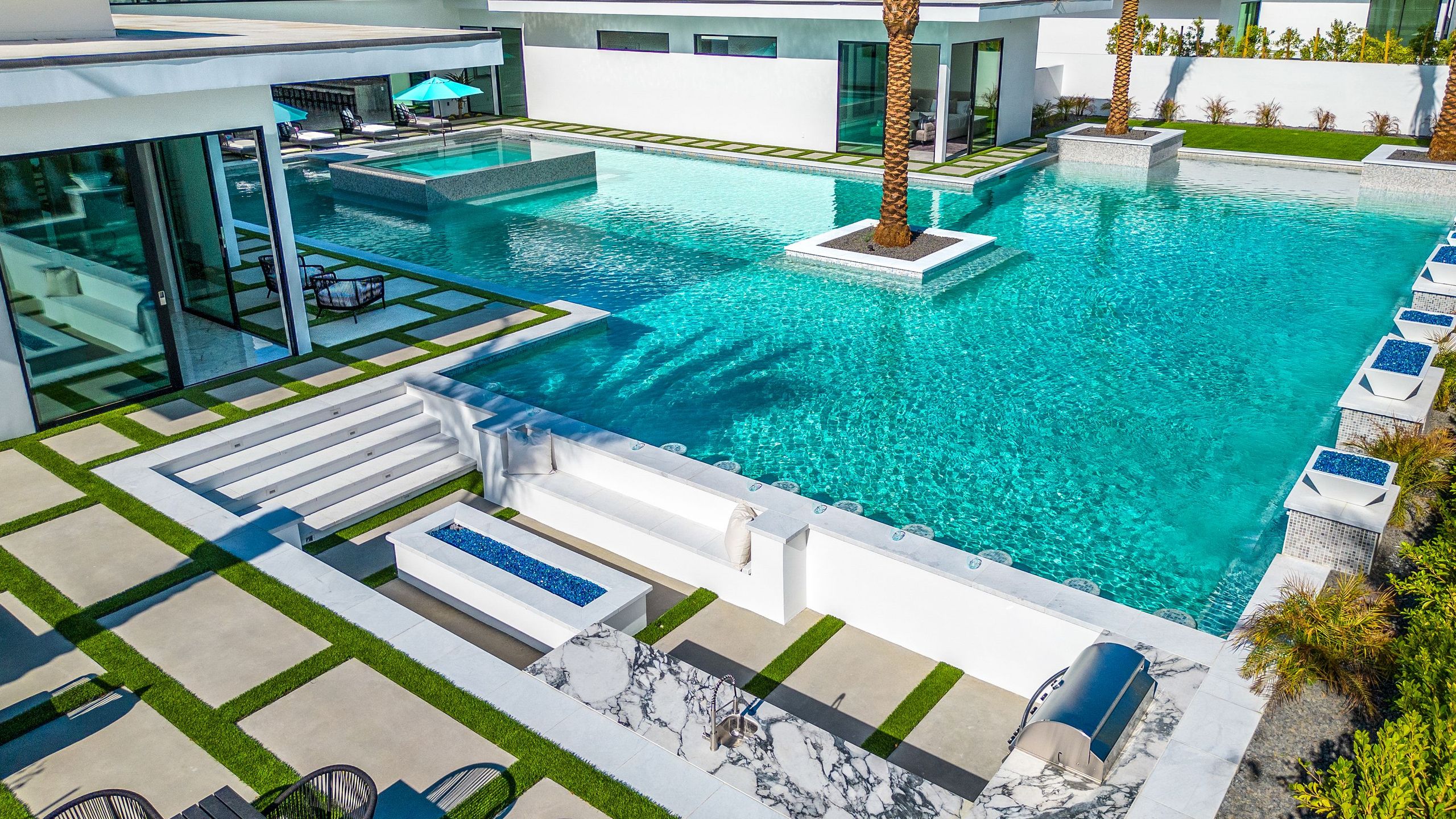 Sleeps 20 | Spacious Retreat | Pool & Hot Tub Retreat | Bravo Villa #4 | Photo 57