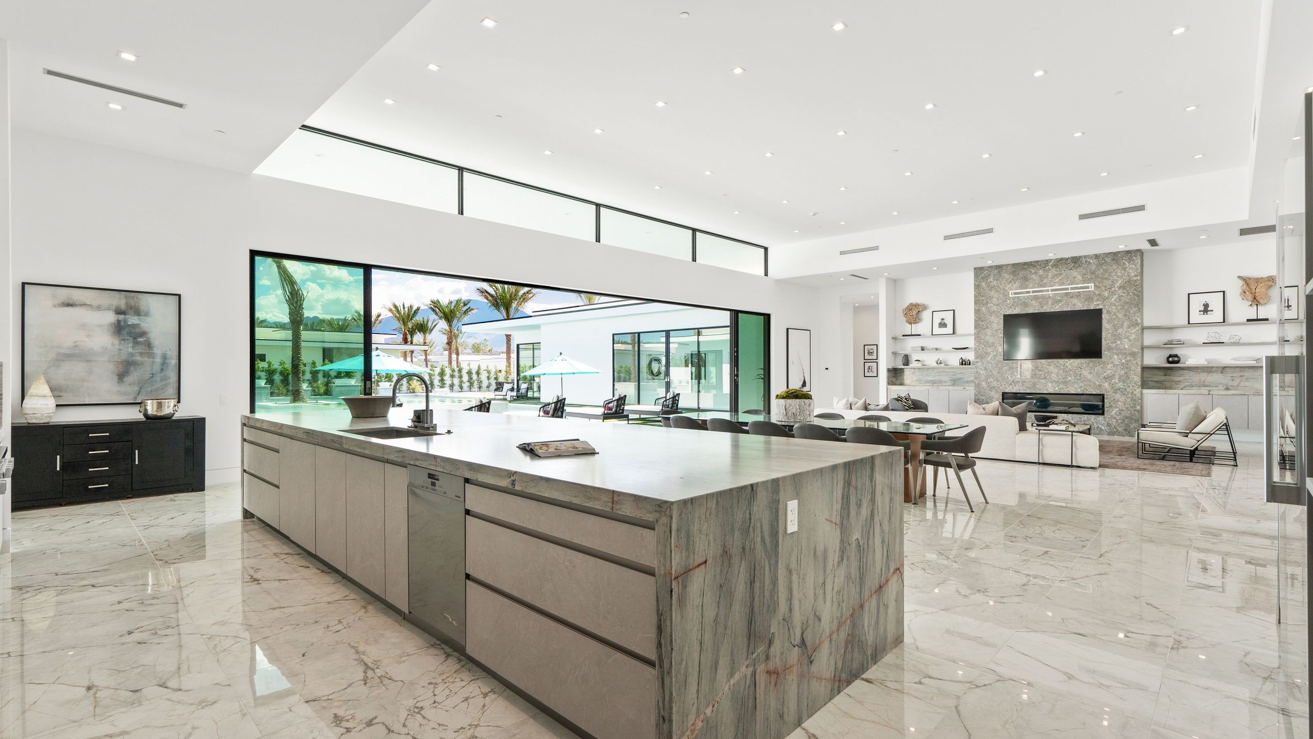 Sleeps 20 | Spacious Retreat | Pool & Hot Tub Retreat | Bravo Villa #4 | Photo 26