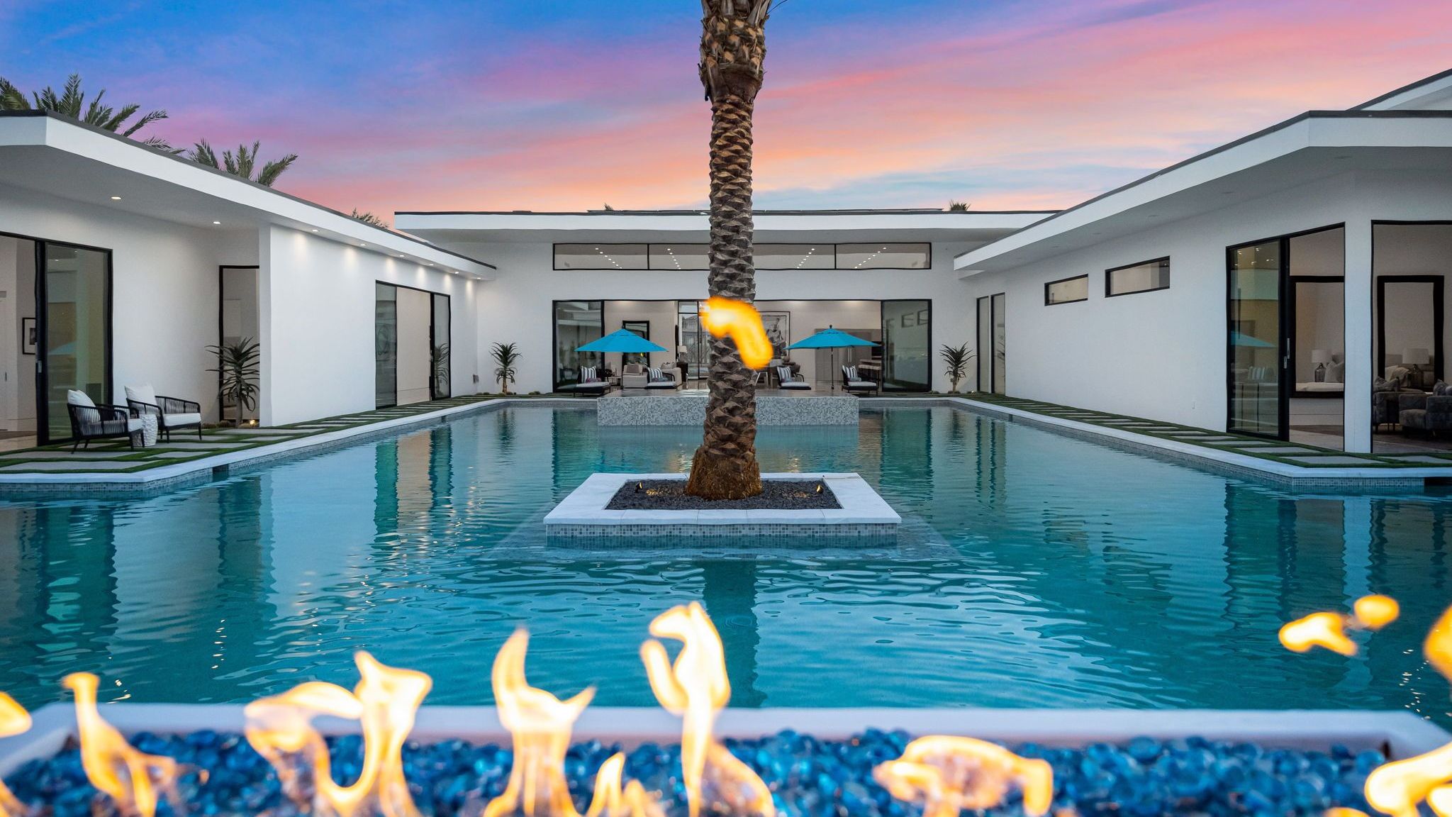 Sleeps 20 | Spacious Retreat | Pool & Hot Tub Retreat | Bravo Villa #4 | Photo 60