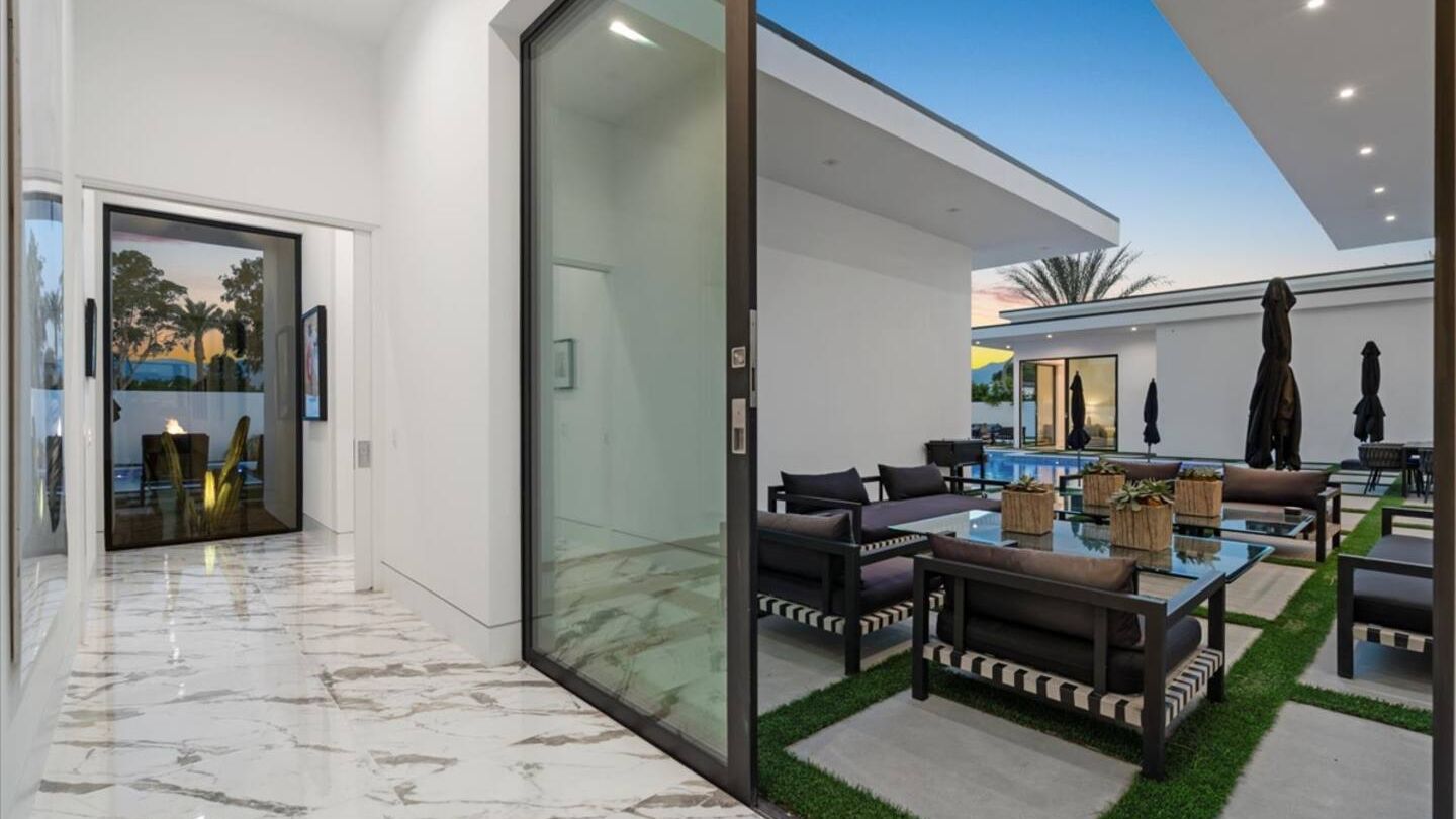 Sleeps 20 | 7-Bedroom Villa w/ Pool, Putting Green & Hot Tub | Bravo Villa #11 | Photo 69